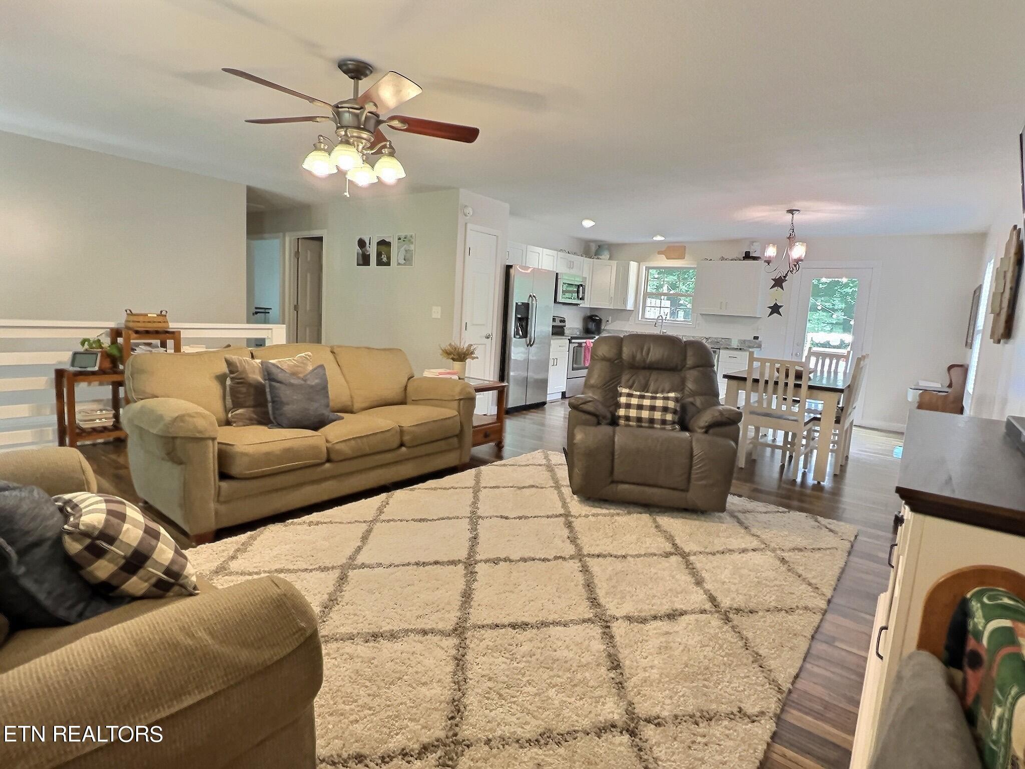 1119 Low Gap Rd, LaFollette