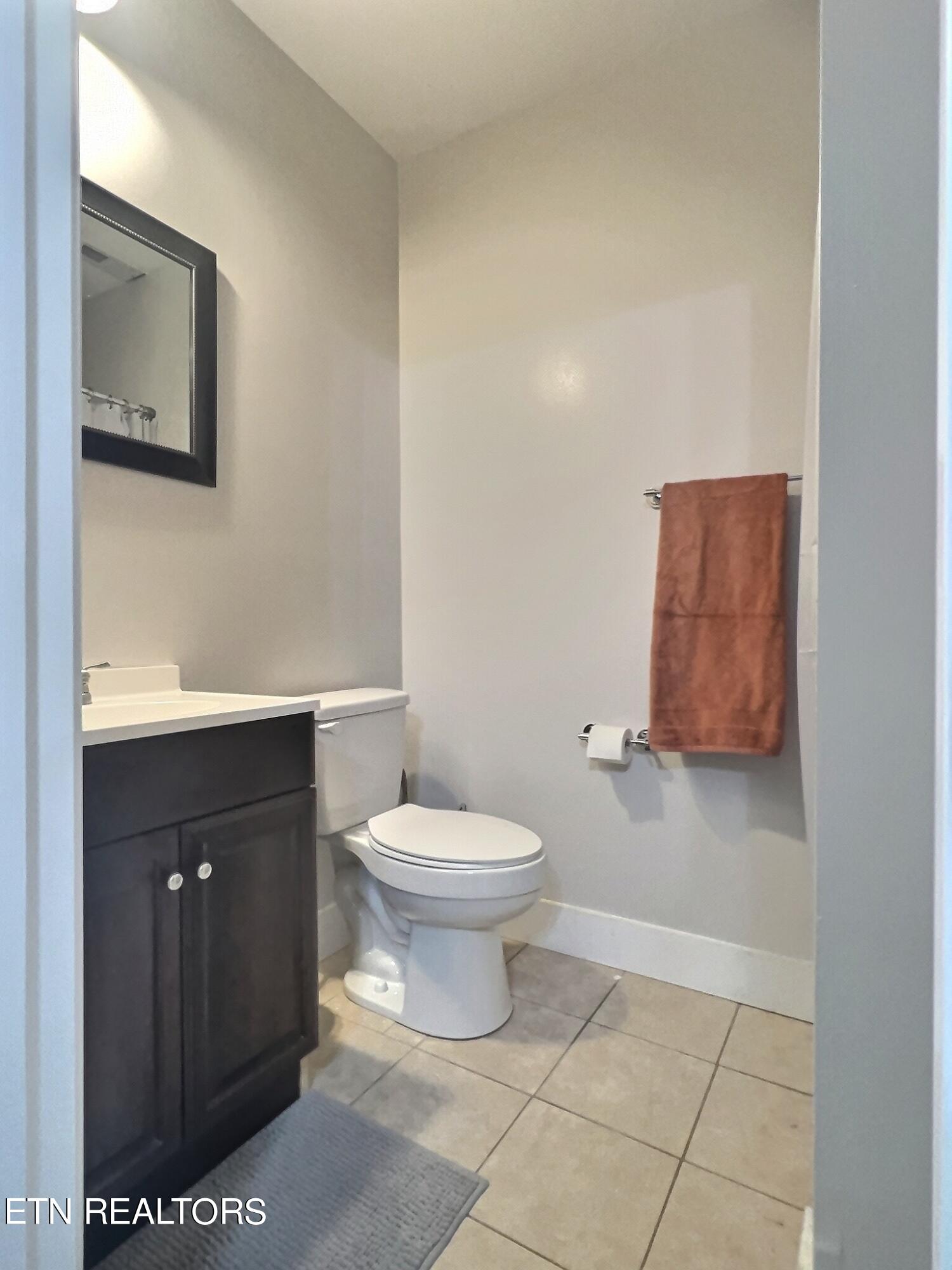 1119 Low Gap Rd, LaFollette