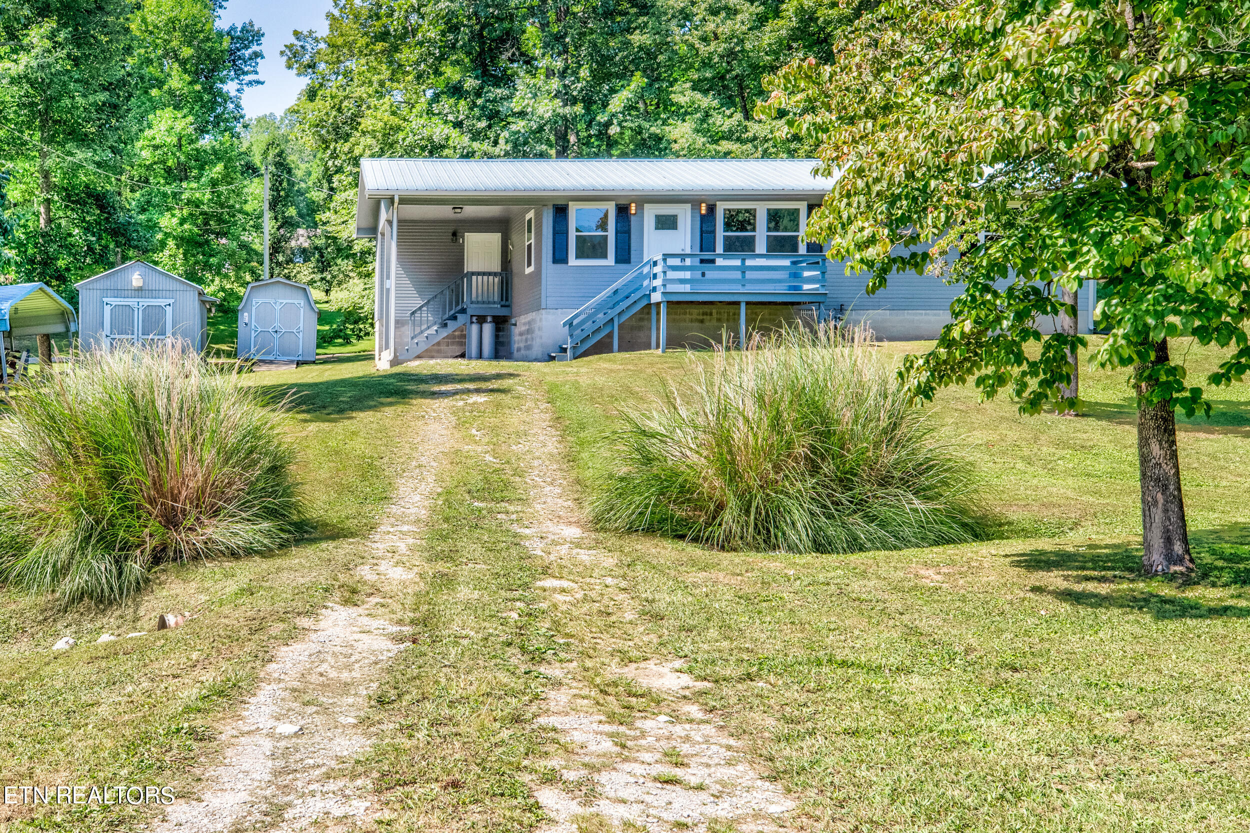 188 Magnolia Lane, LaFollette