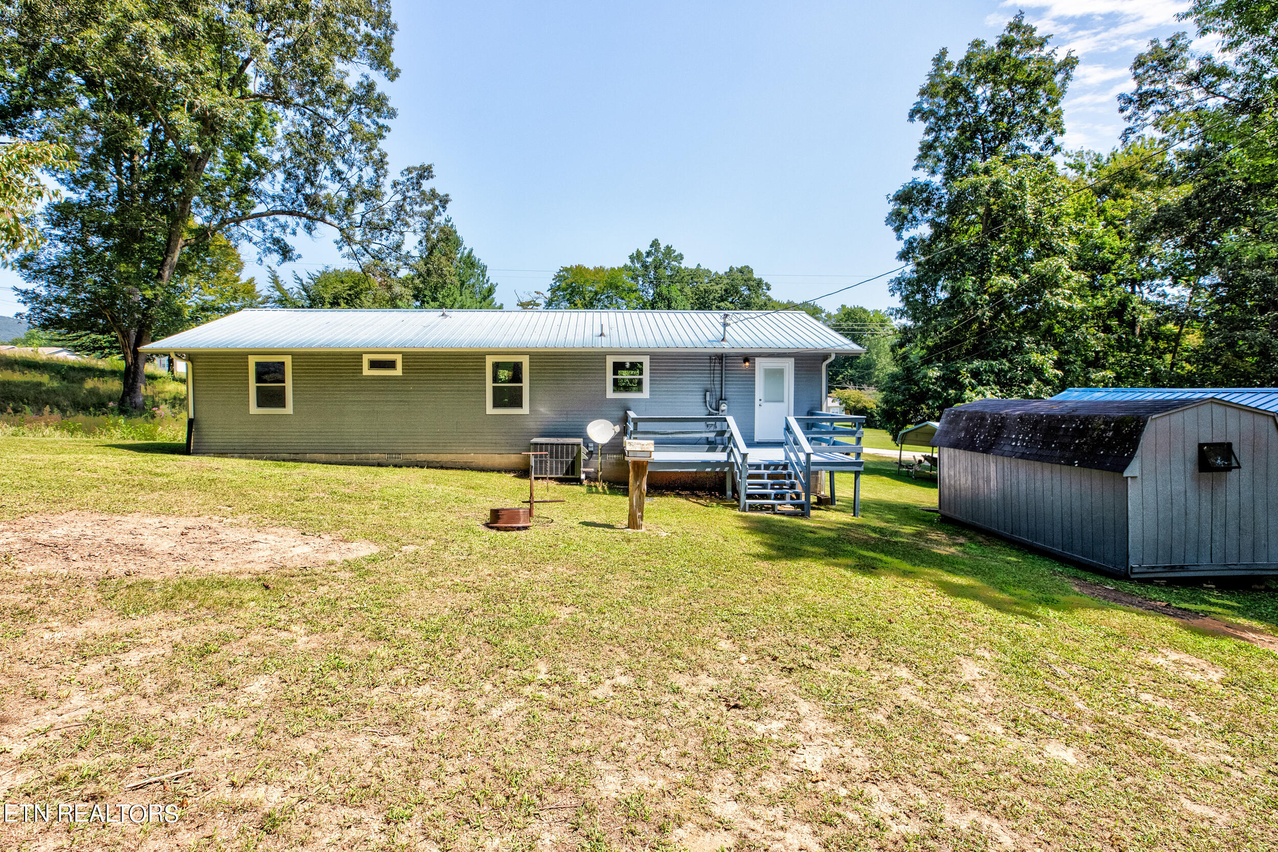 188 Magnolia Lane, LaFollette