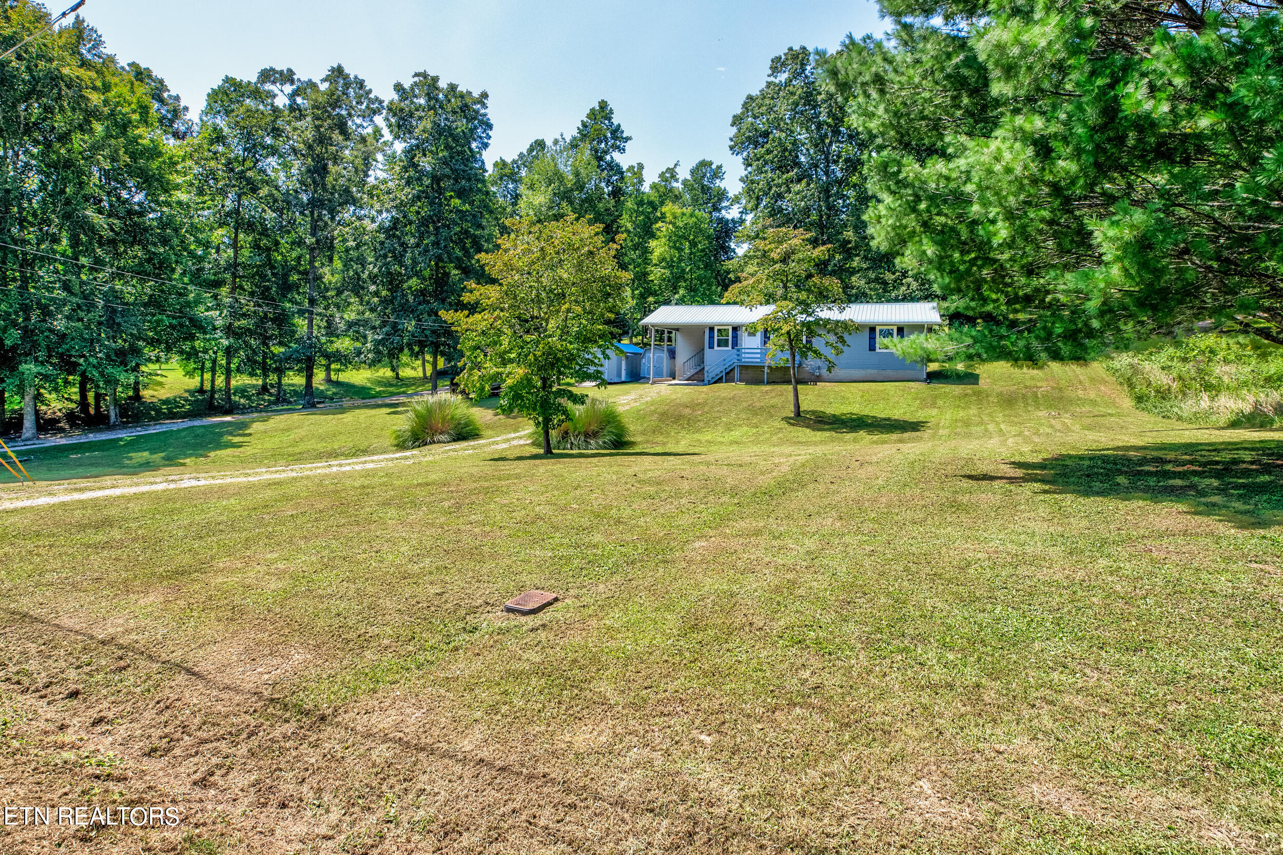 188 Magnolia Lane, LaFollette