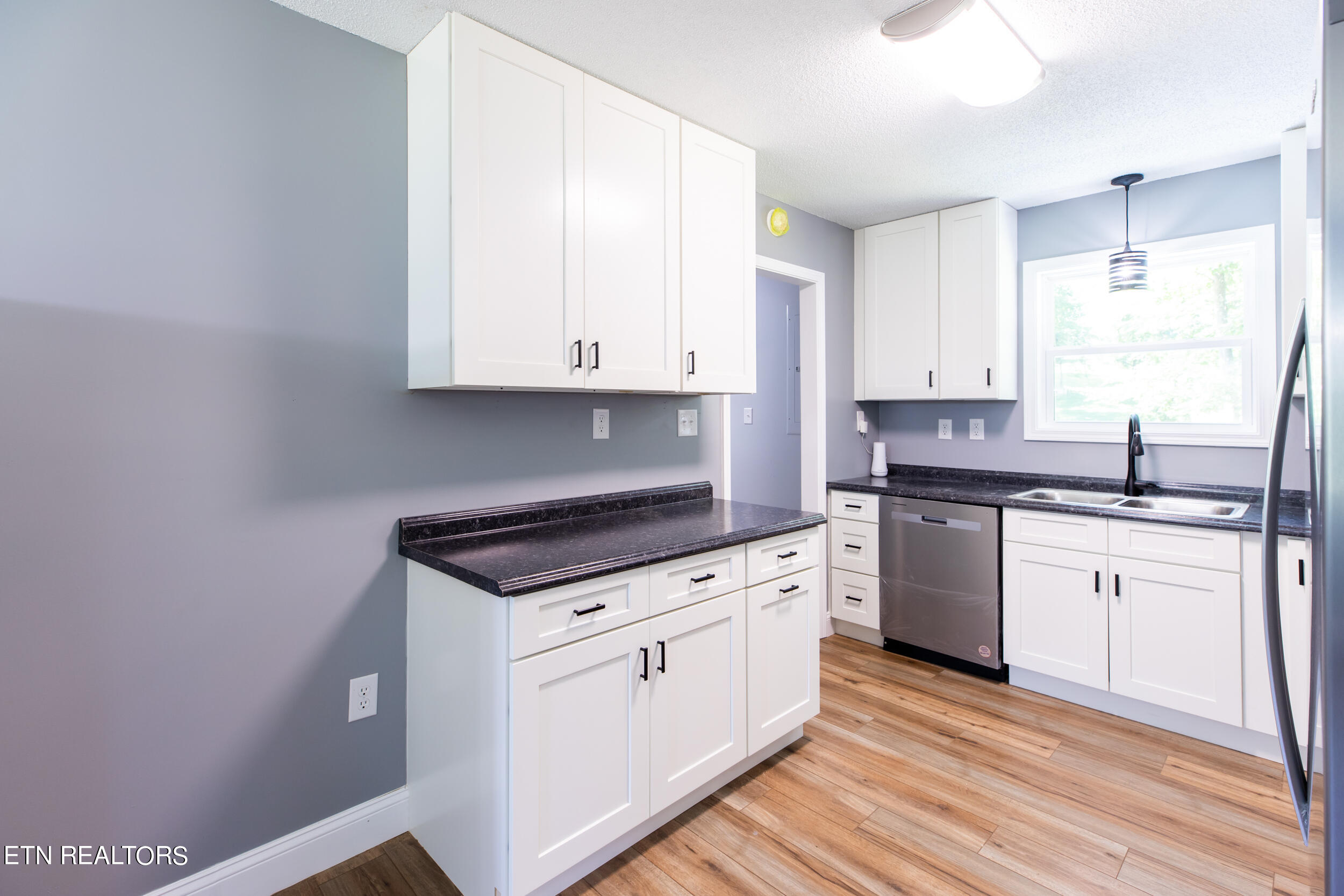 188 Magnolia Lane, LaFollette