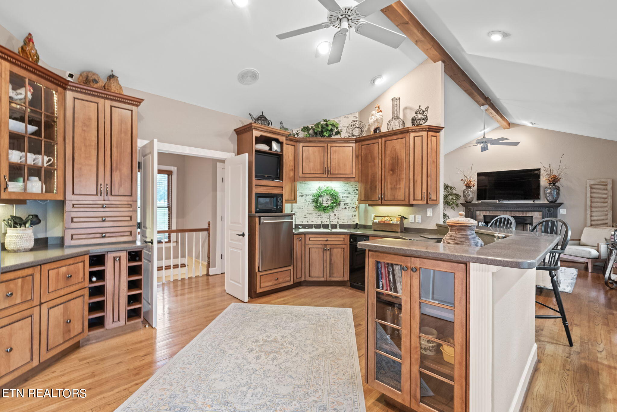 108 Oak Trace Lane, LaFollette