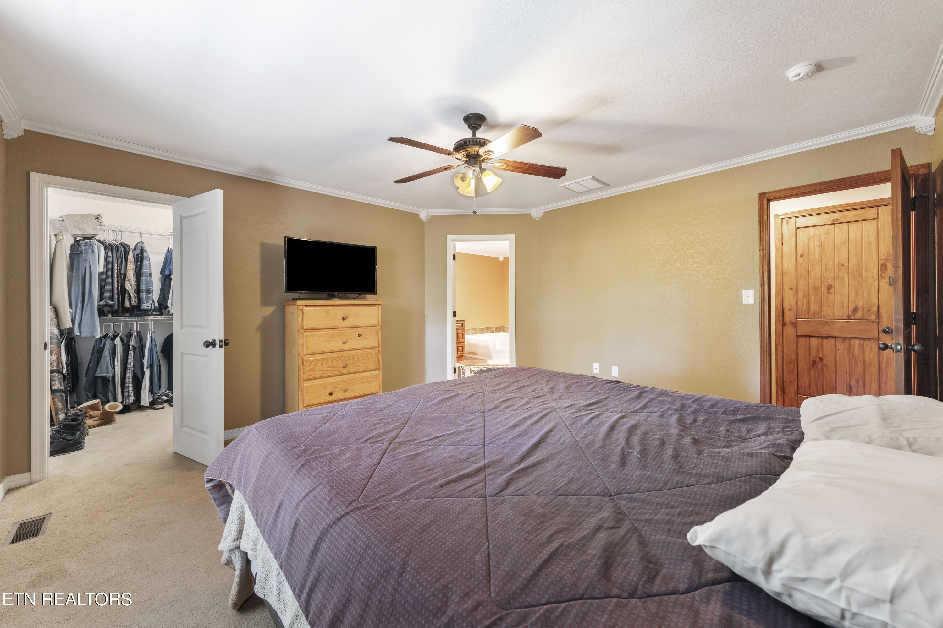 207 Little White Oak Rd