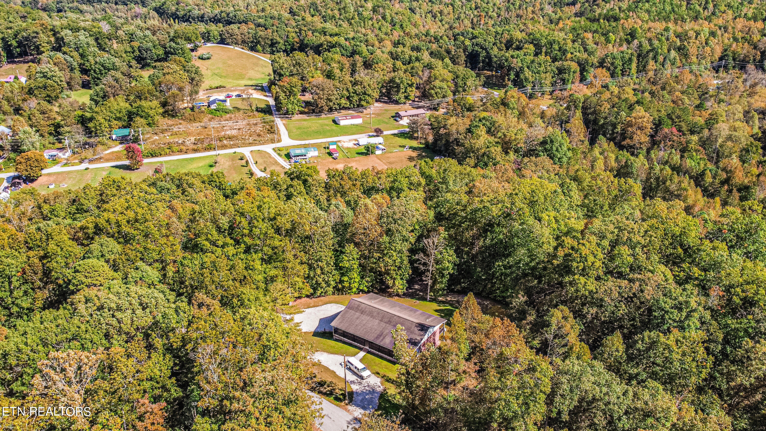 207 Little White Oak Rd