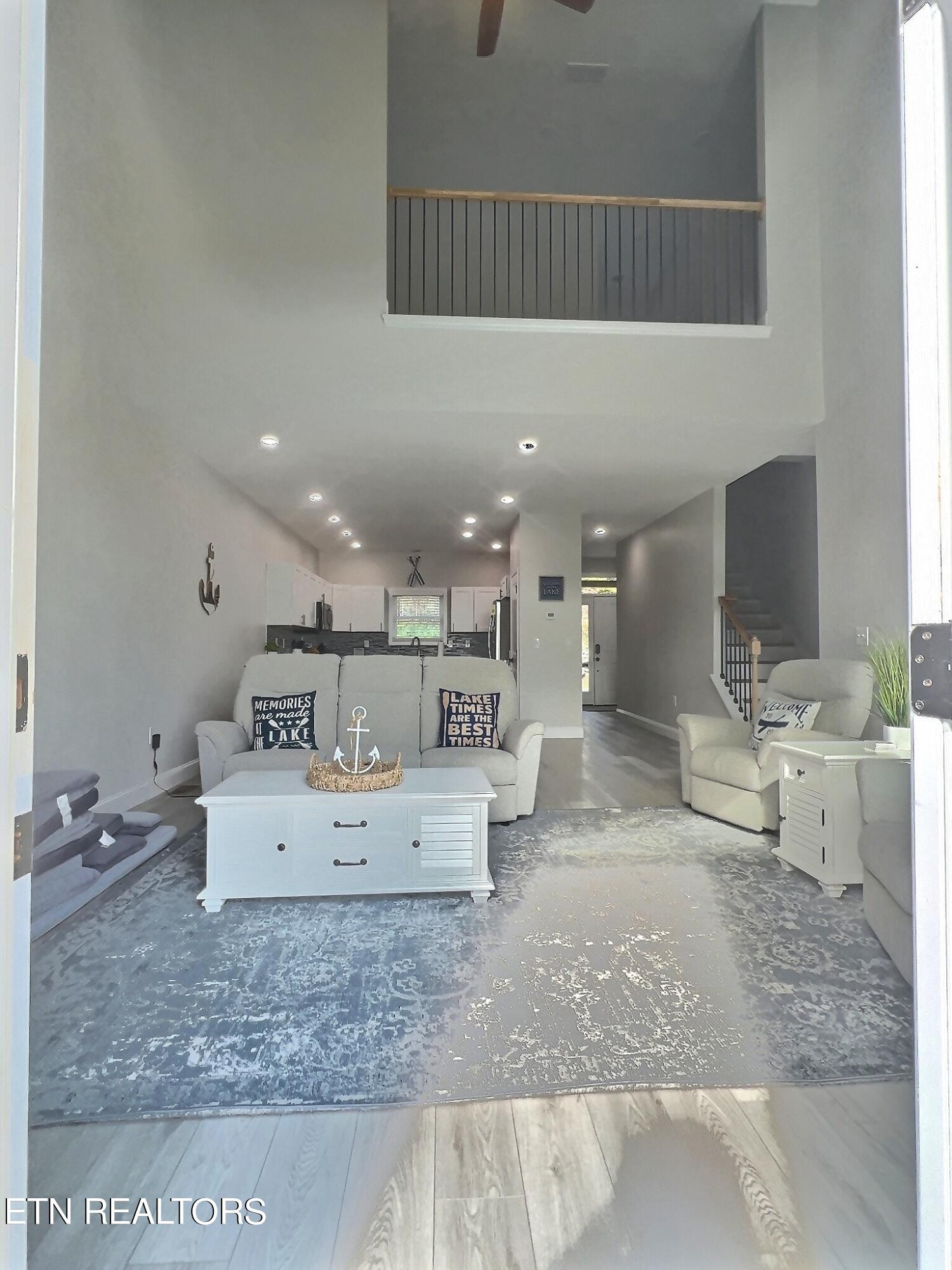 623 Lindsay Mill Circle, 2