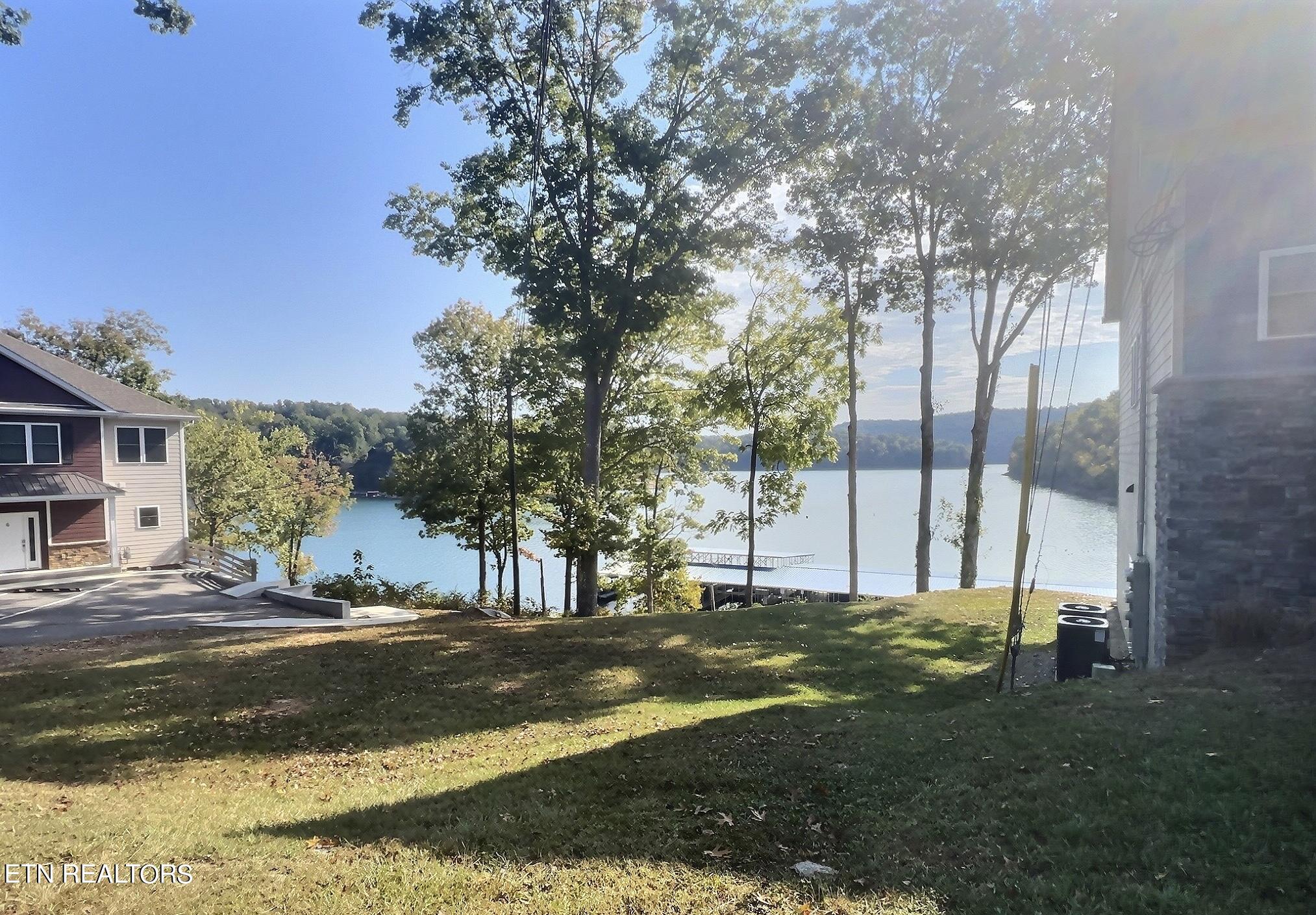 623 Lindsay Mill Circle, 2