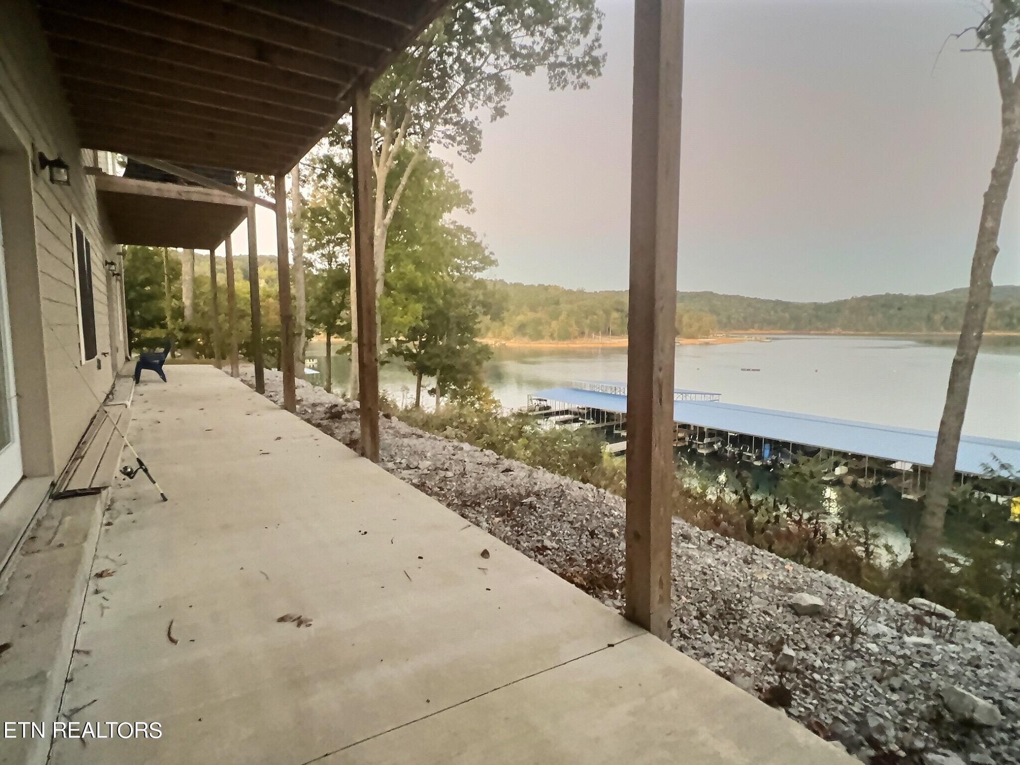 623 Lindsay Mill Circle, 2