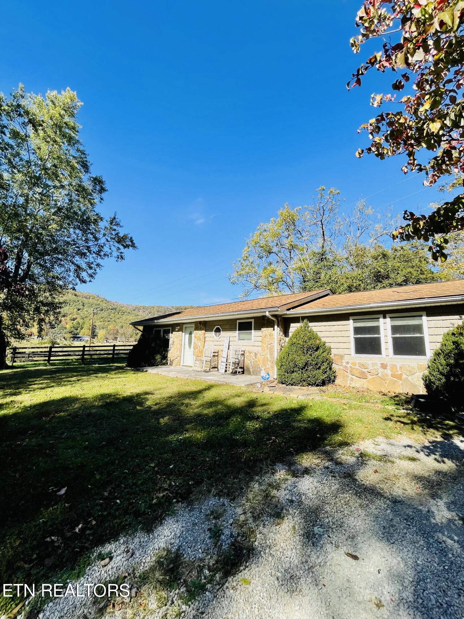 478 Elkins Rd