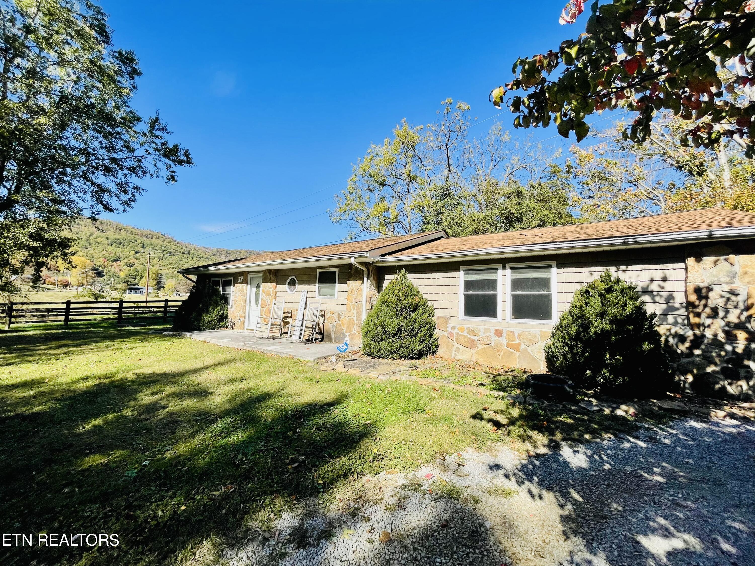 478 Elkins Rd