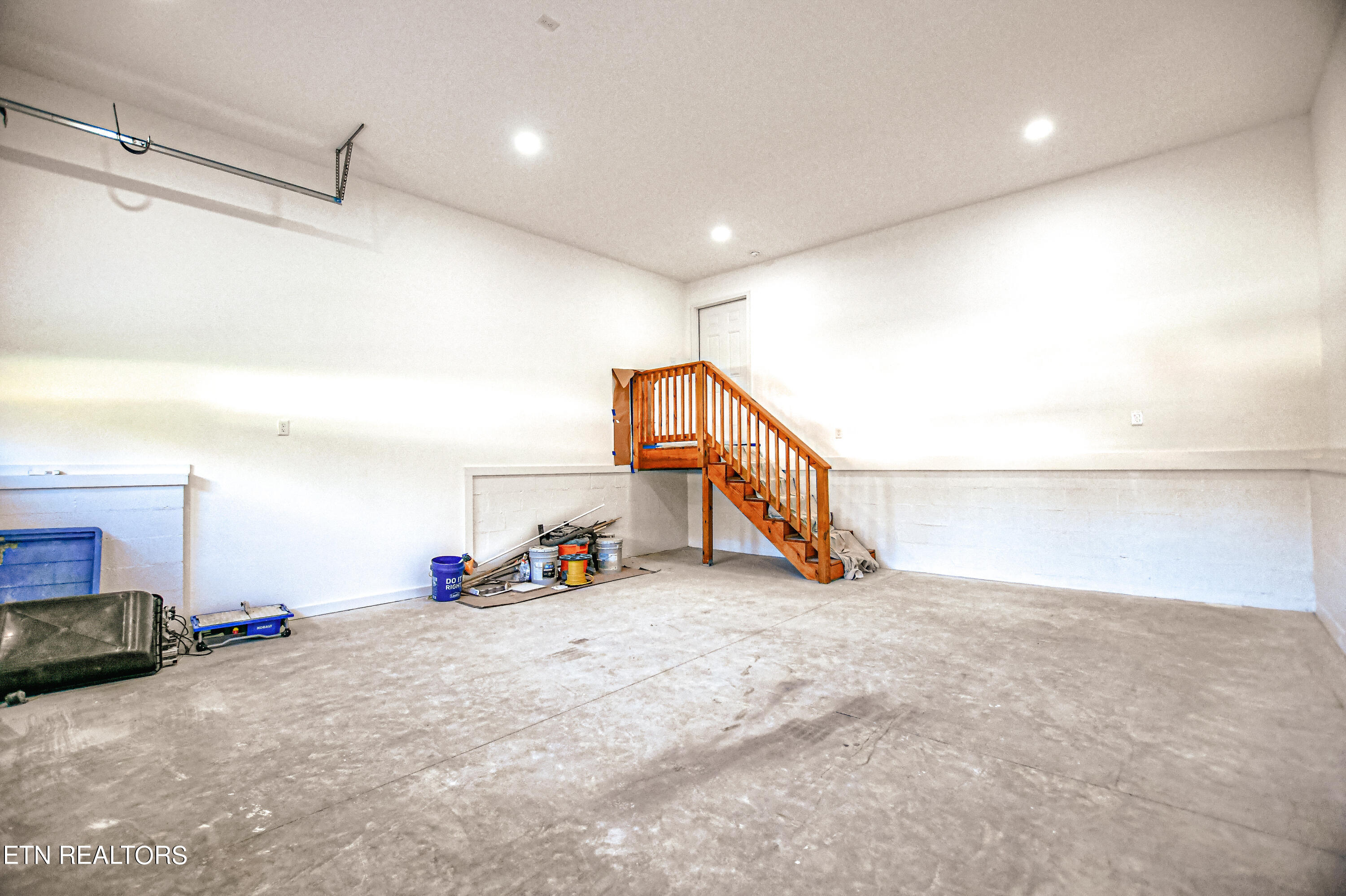 186 Forest Cove Court