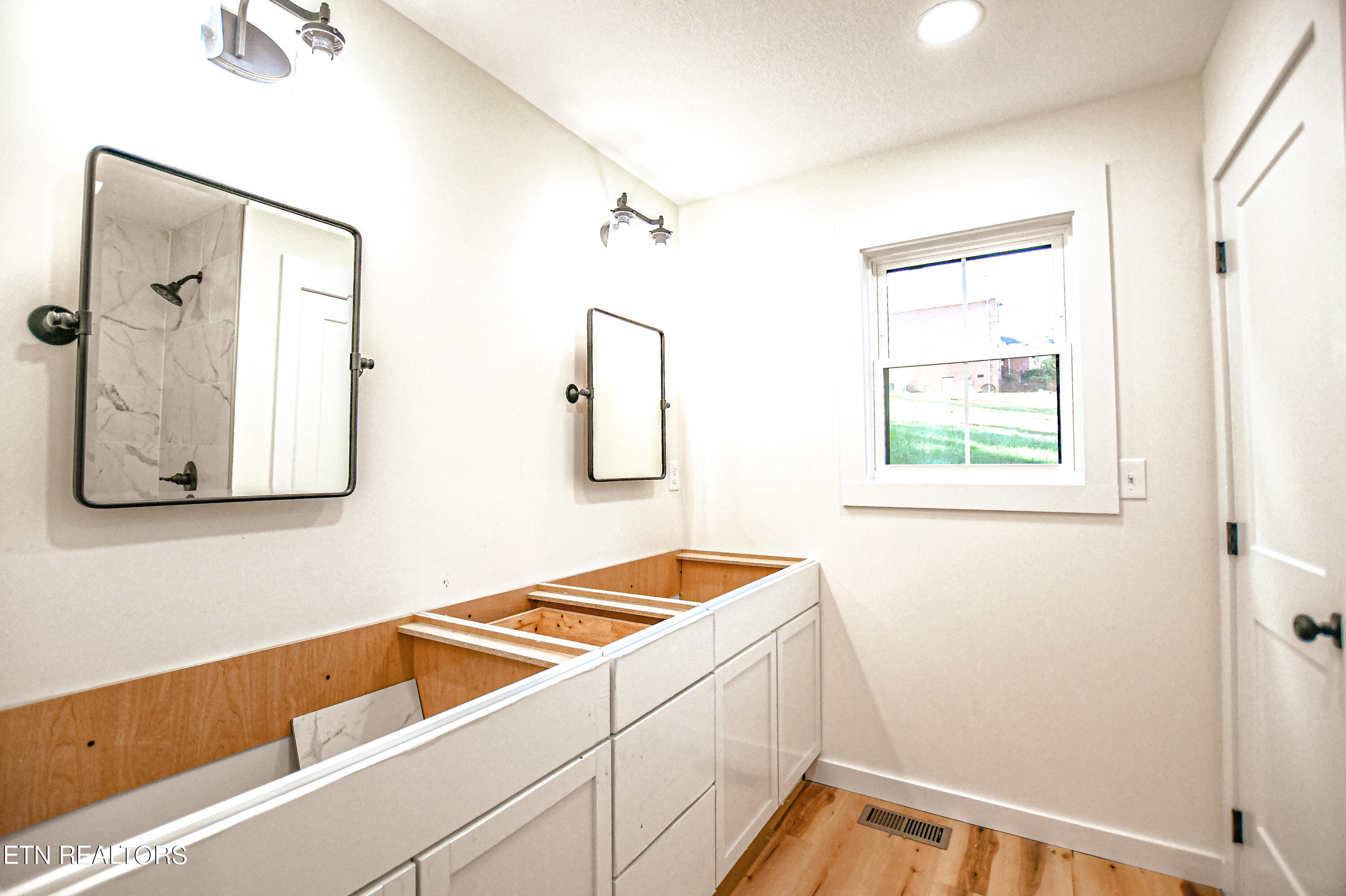 186 Forest Cove Court