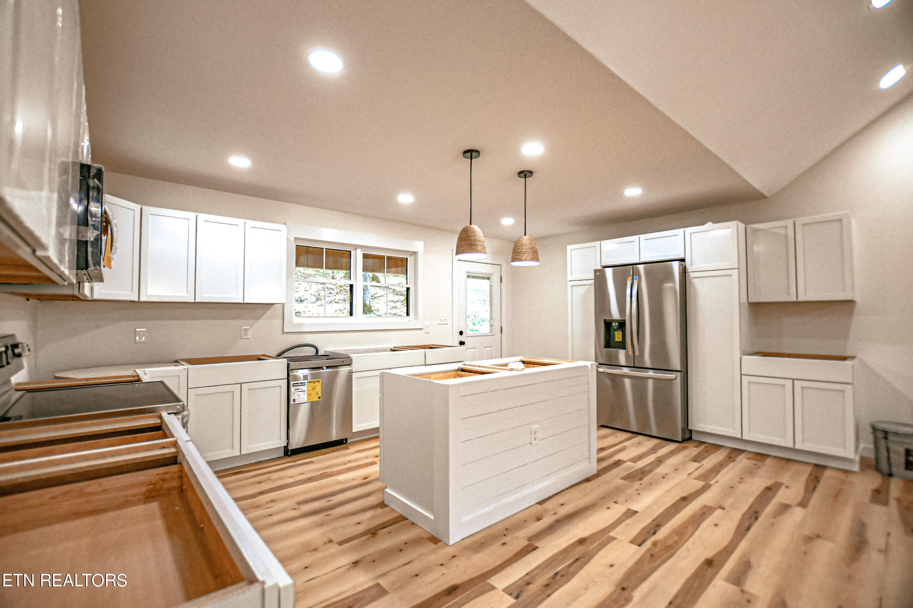 186 Forest Cove Court