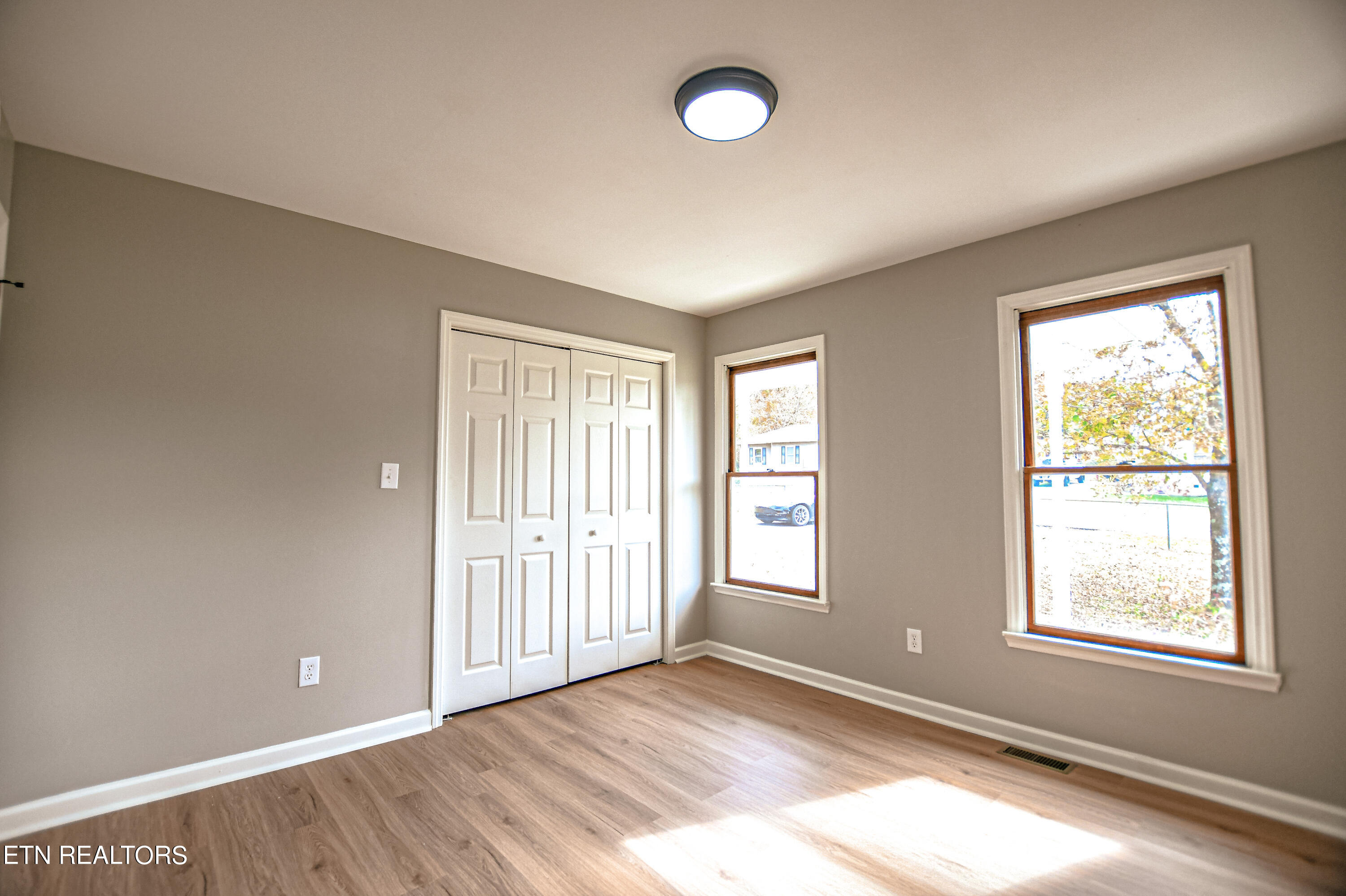 115 J Everette Lane, LaFollette