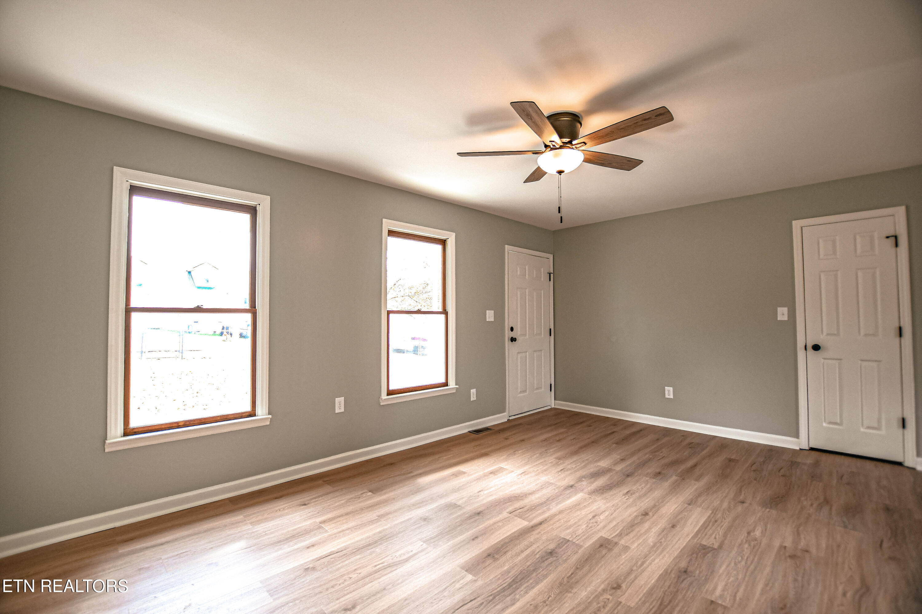 115 J Everette Lane, LaFollette