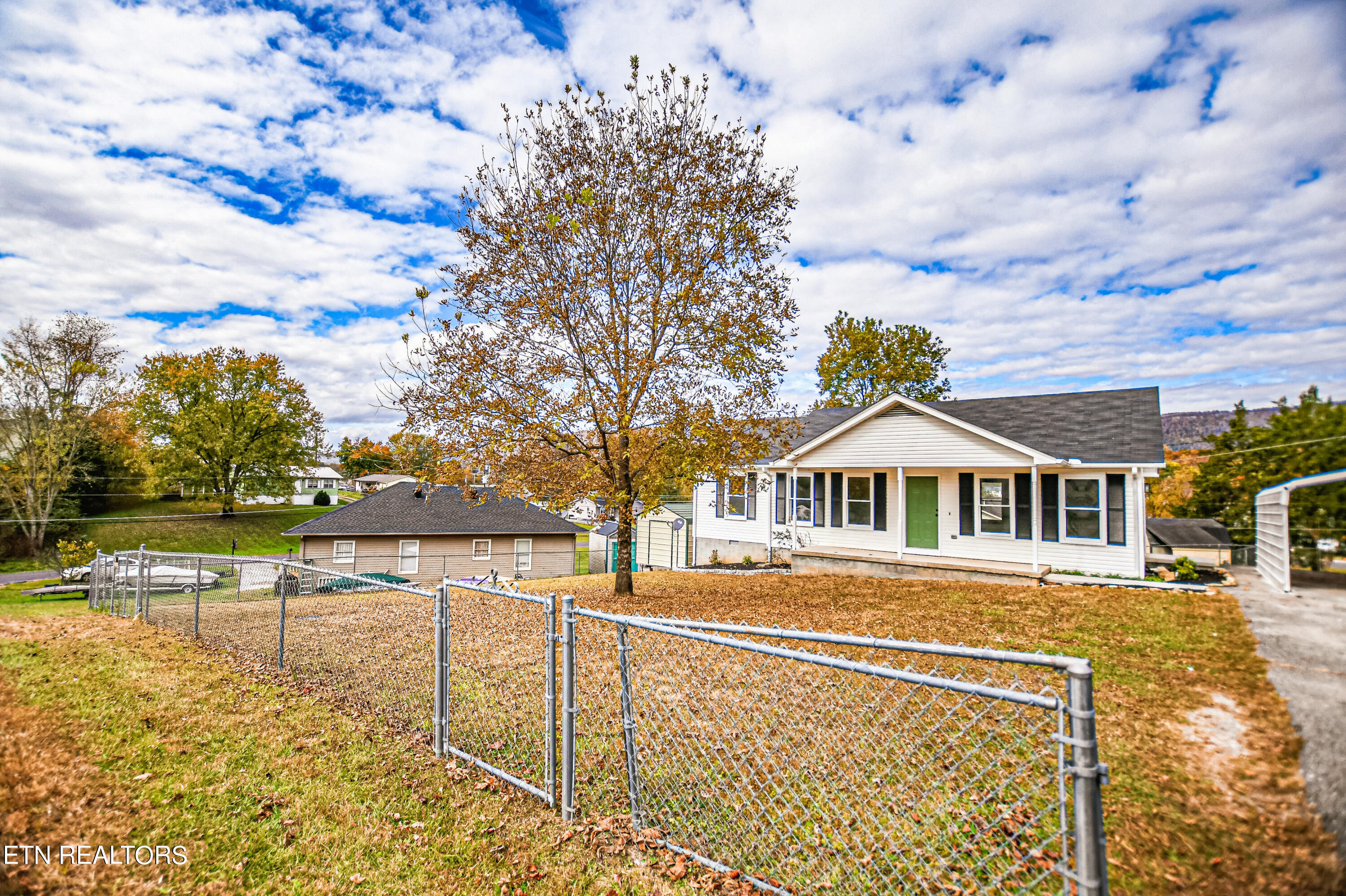 115 J Everette Lane, LaFollette