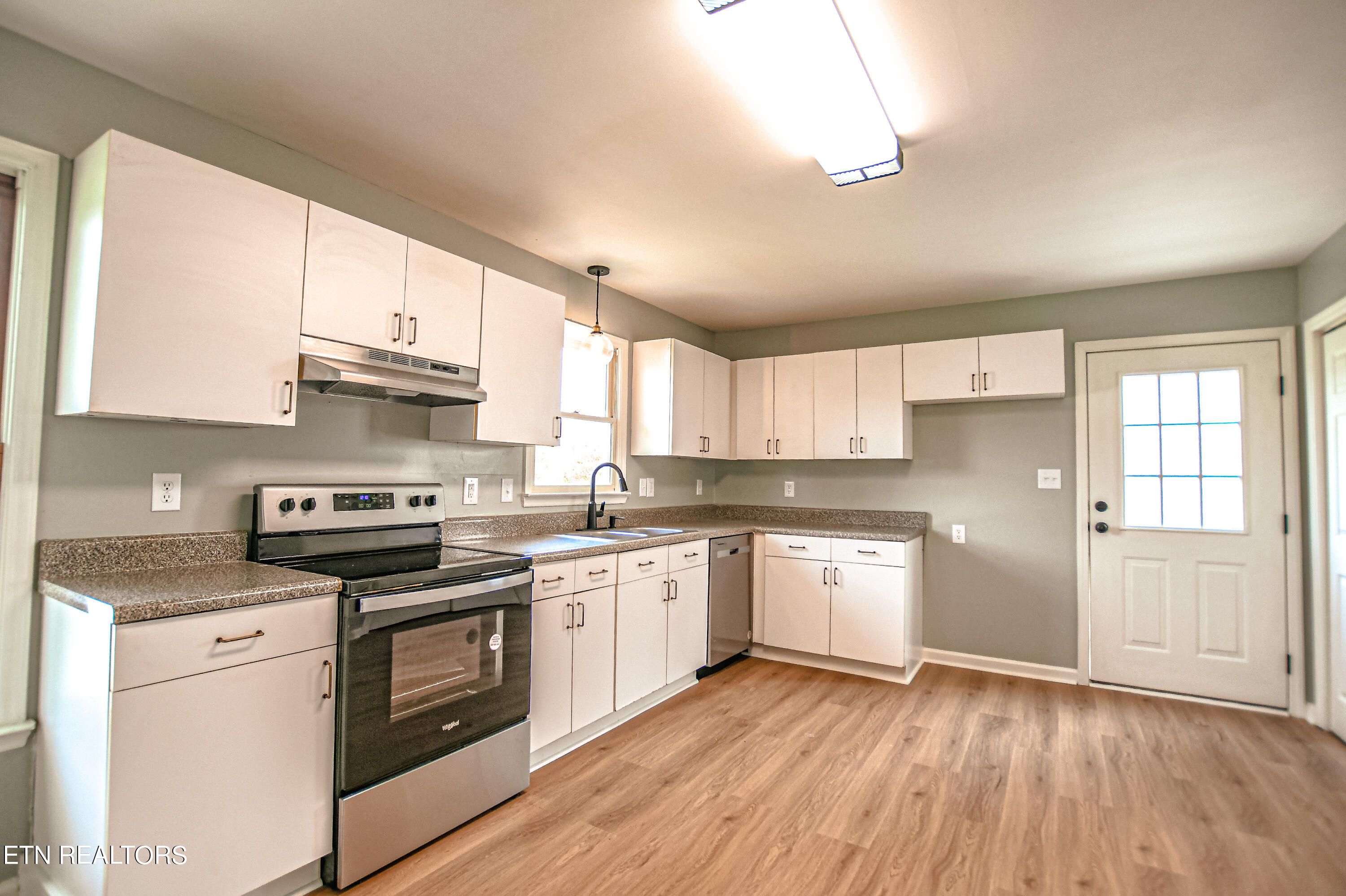 115 J Everette Lane, LaFollette