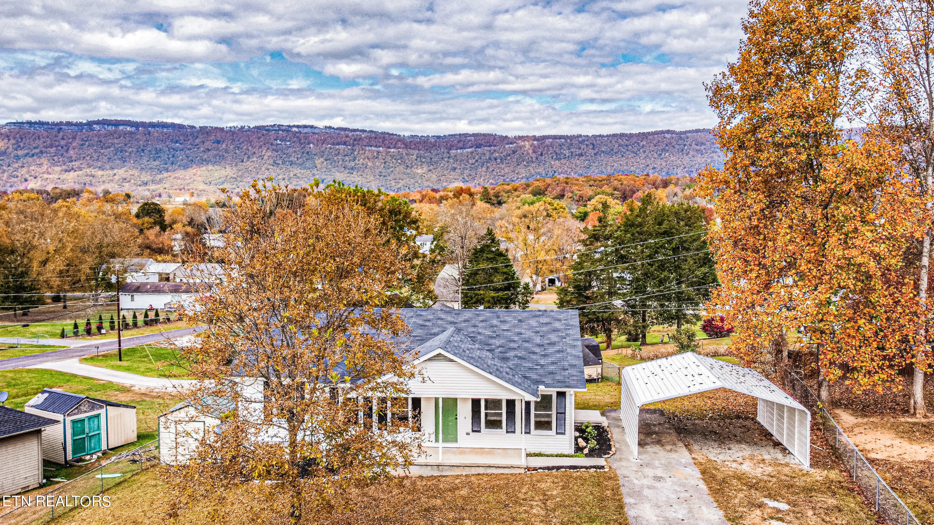 115 J Everette Lane, LaFollette