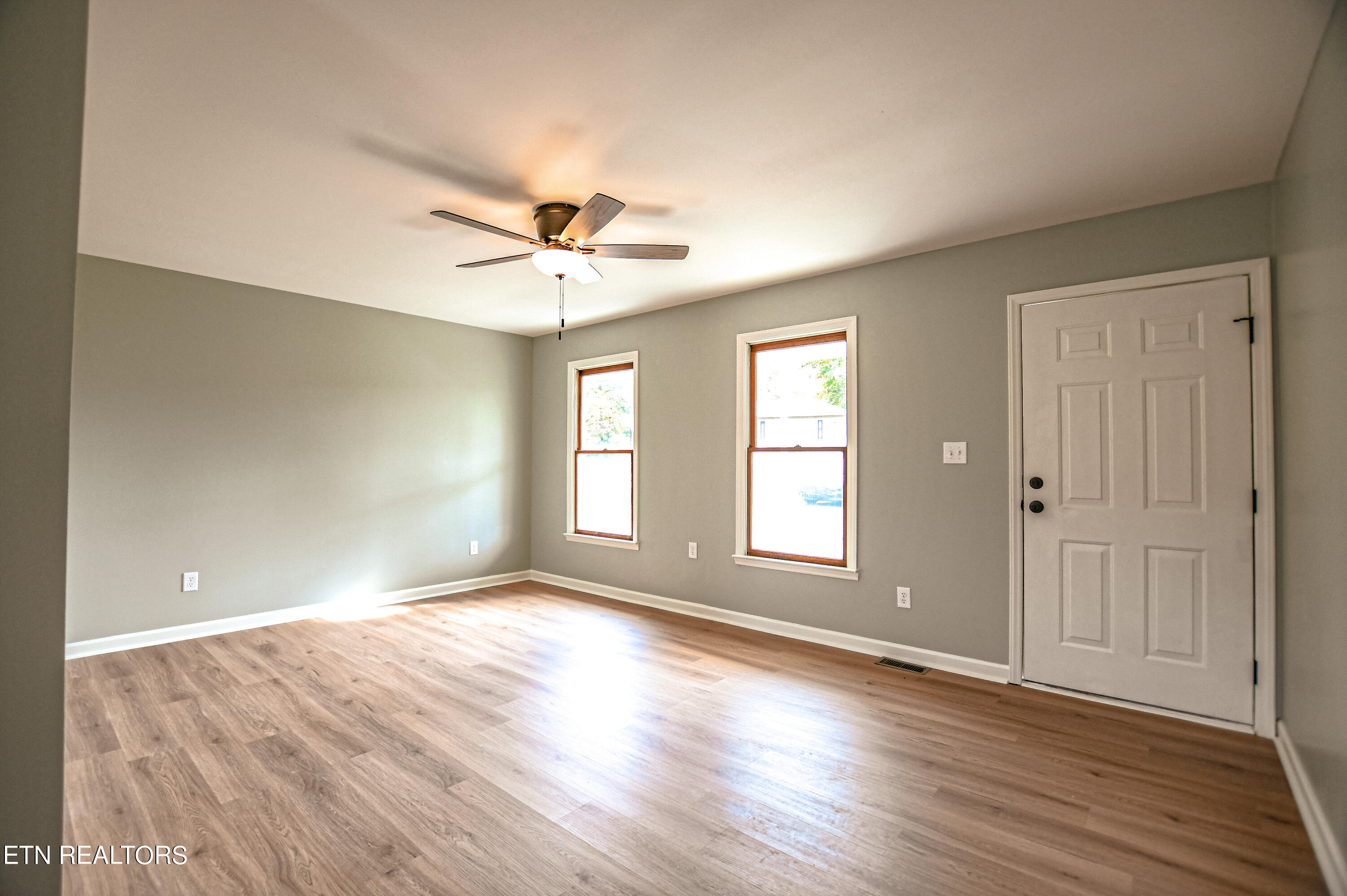 115 J Everette Lane, LaFollette