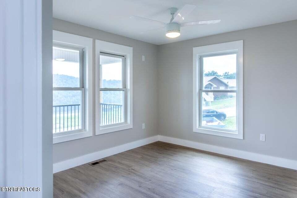 204 Pinnacle Lane, LaFollette