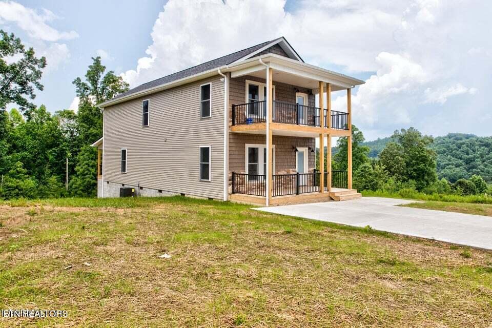 204 Pinnacle Lane, LaFollette