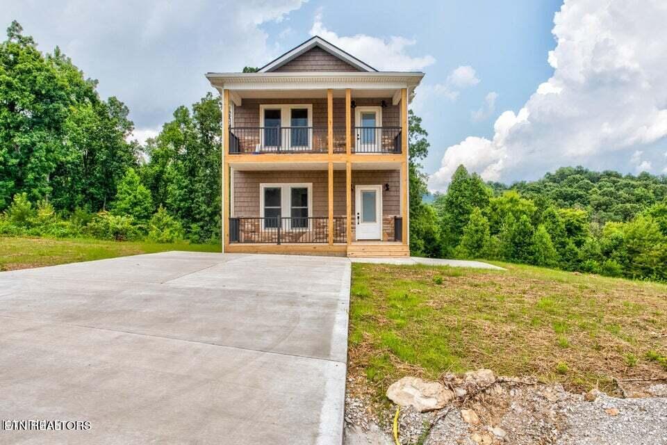 204 Pinnacle Lane, LaFollette