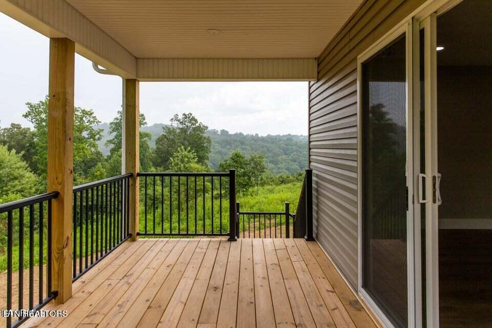 204 Pinnacle Lane, LaFollette