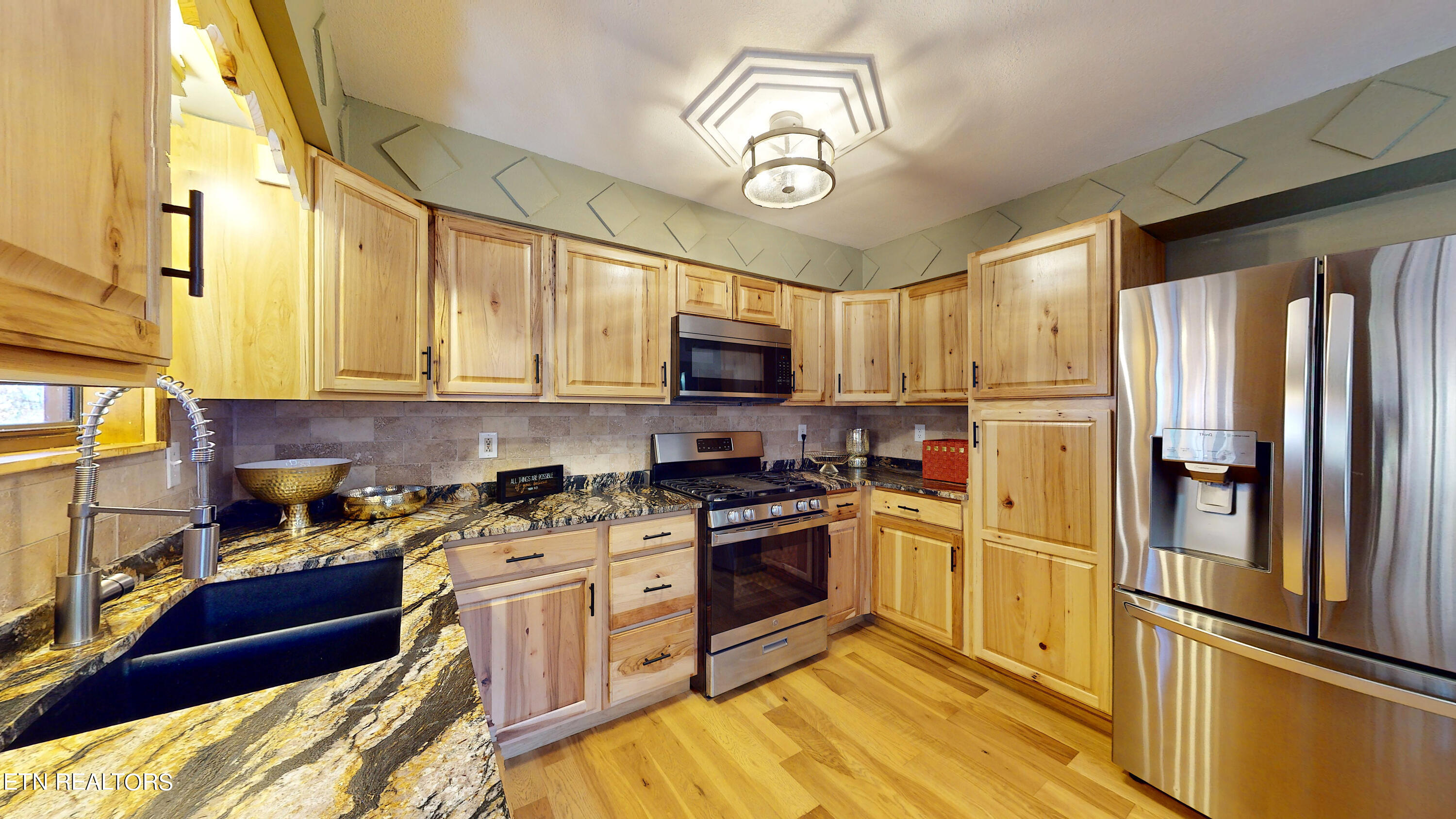 410 Vinsant Estates Rd