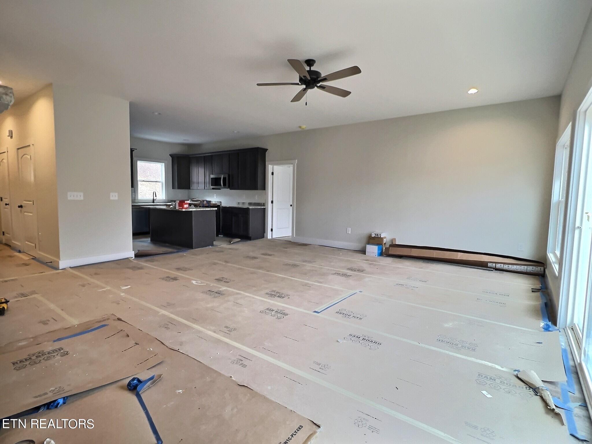 Lindsay Mill Circle, 1