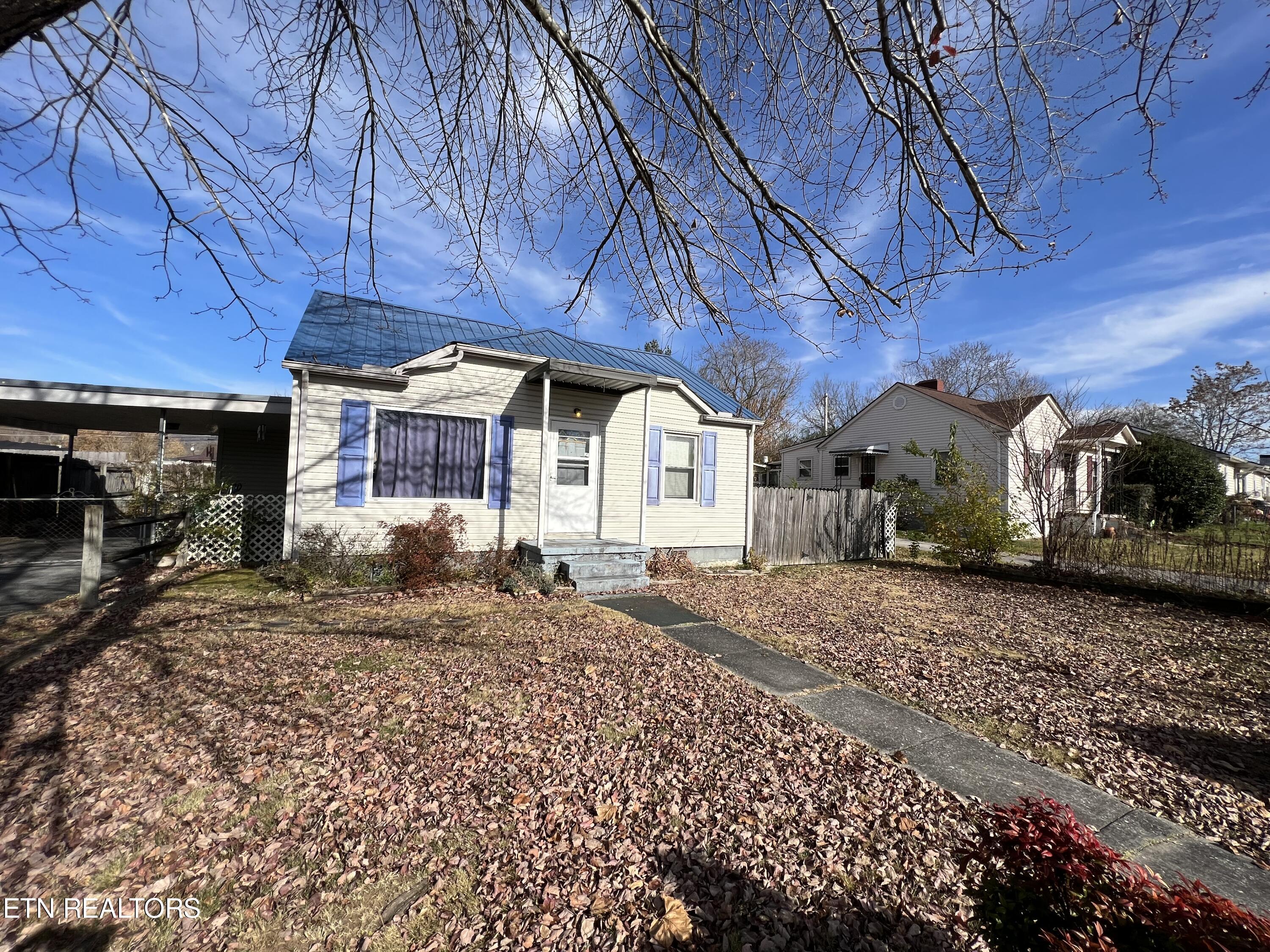 407 E 4th St, LaFollette