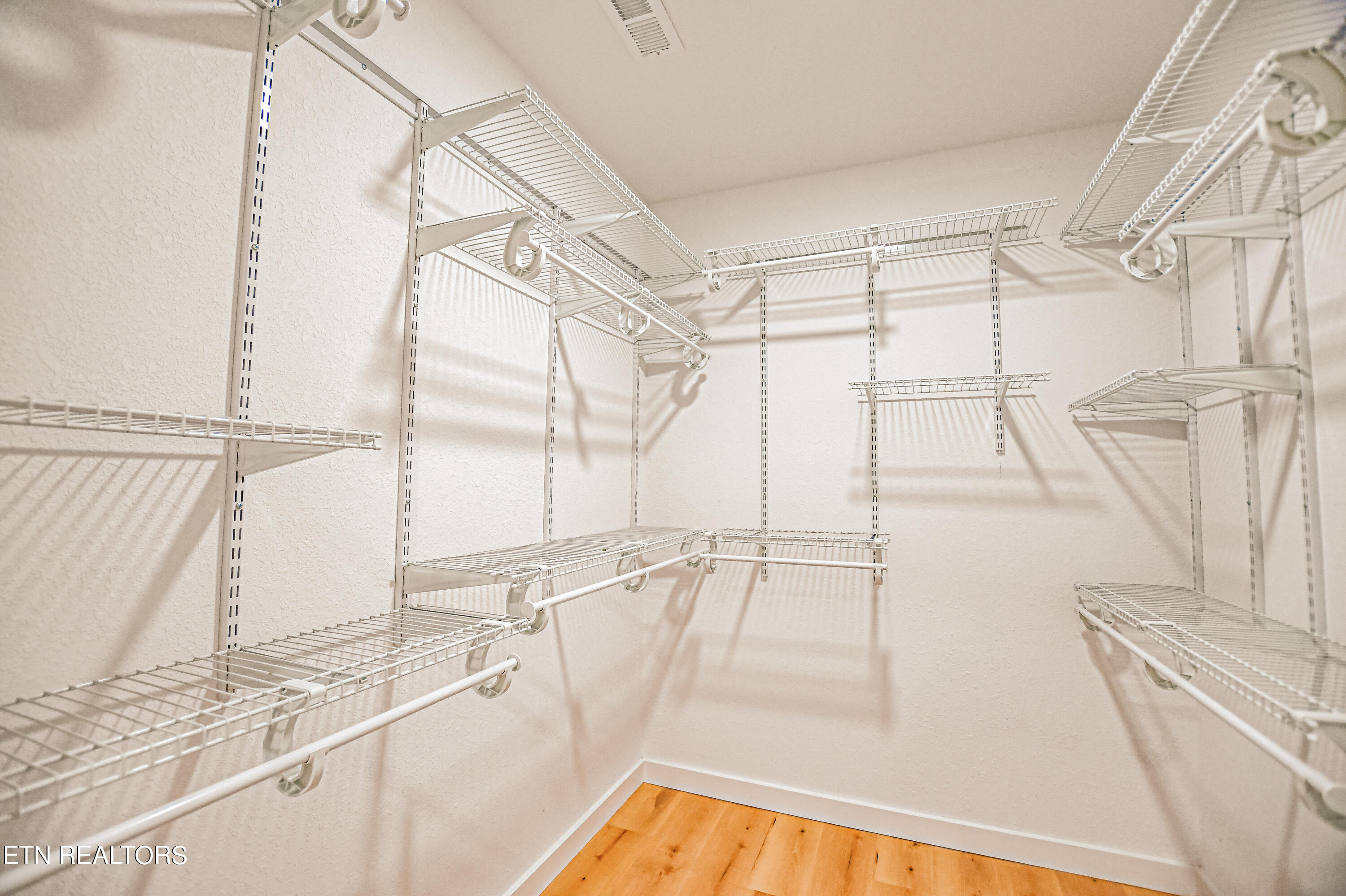 1022 Butter and Egg Rd