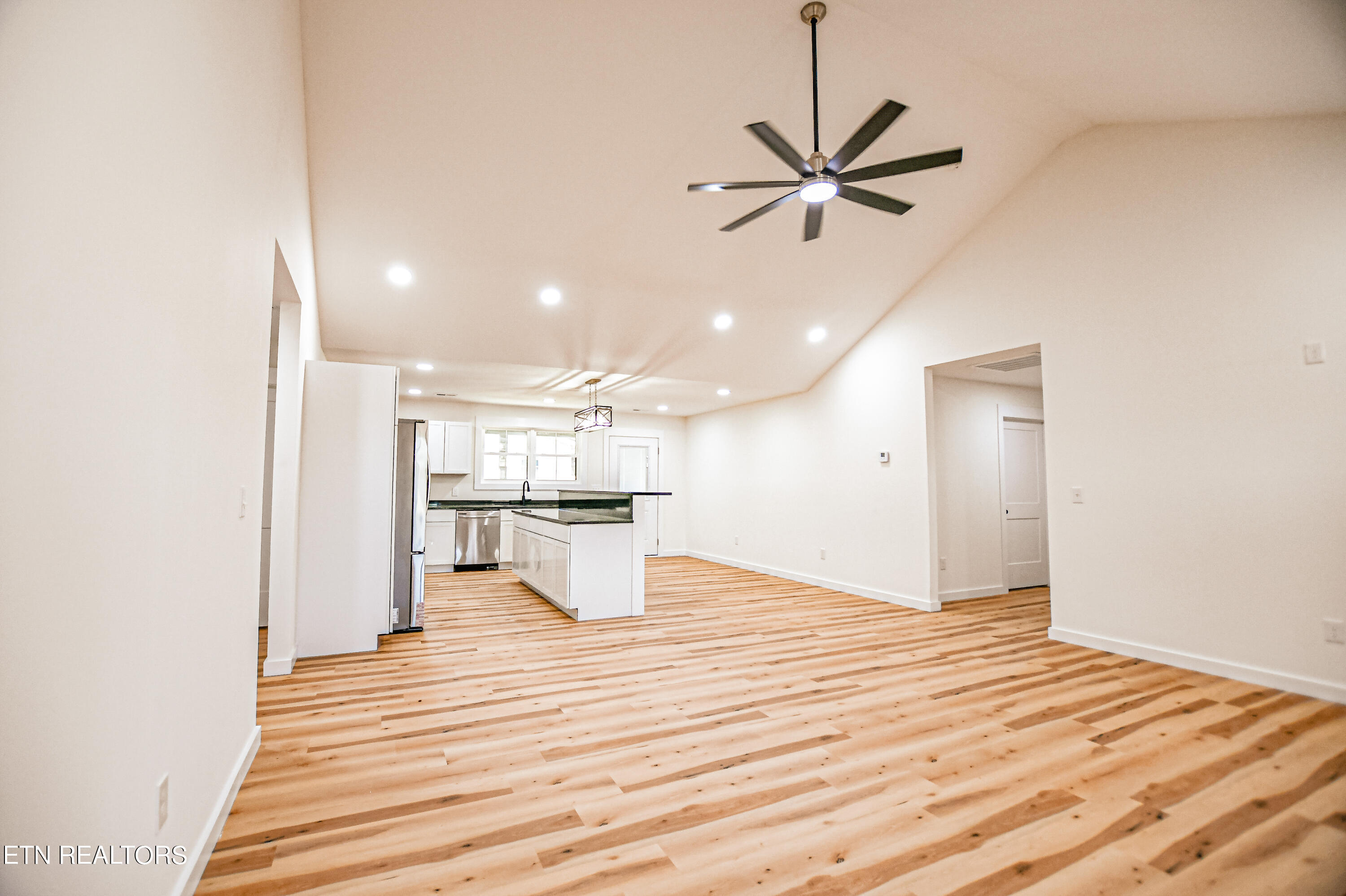 1022 Butter and Egg Rd