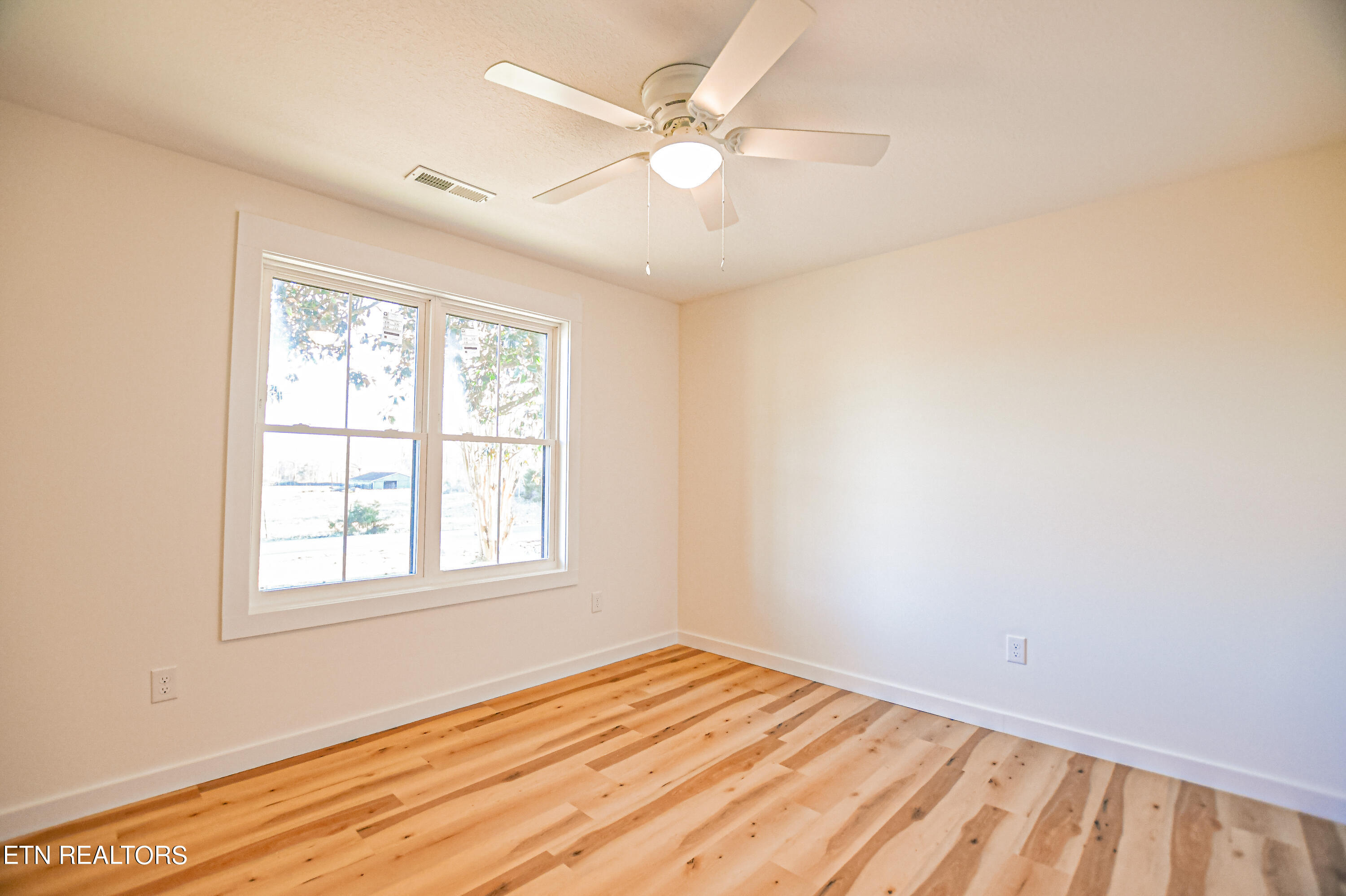 1022 Butter and Egg Rd