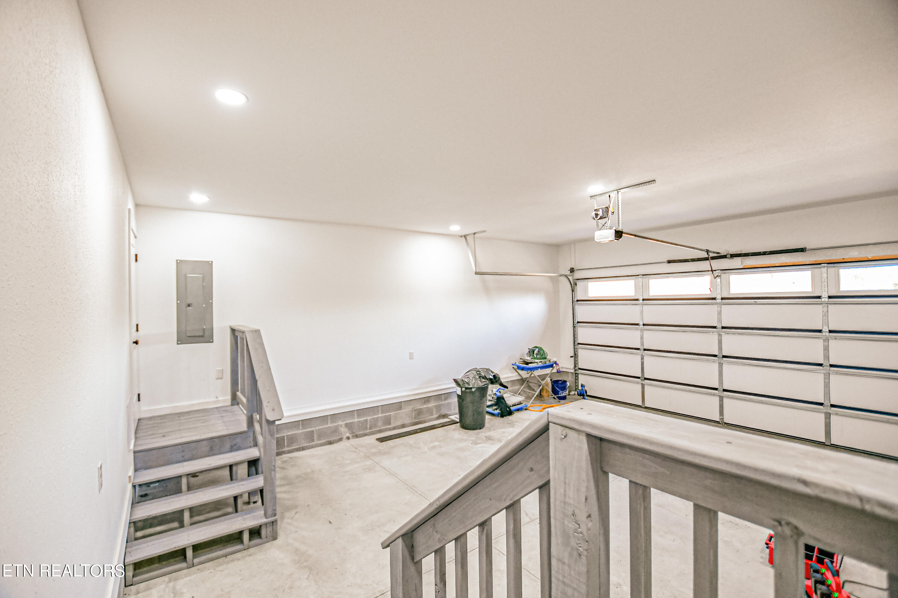 1022 Butter and Egg Rd