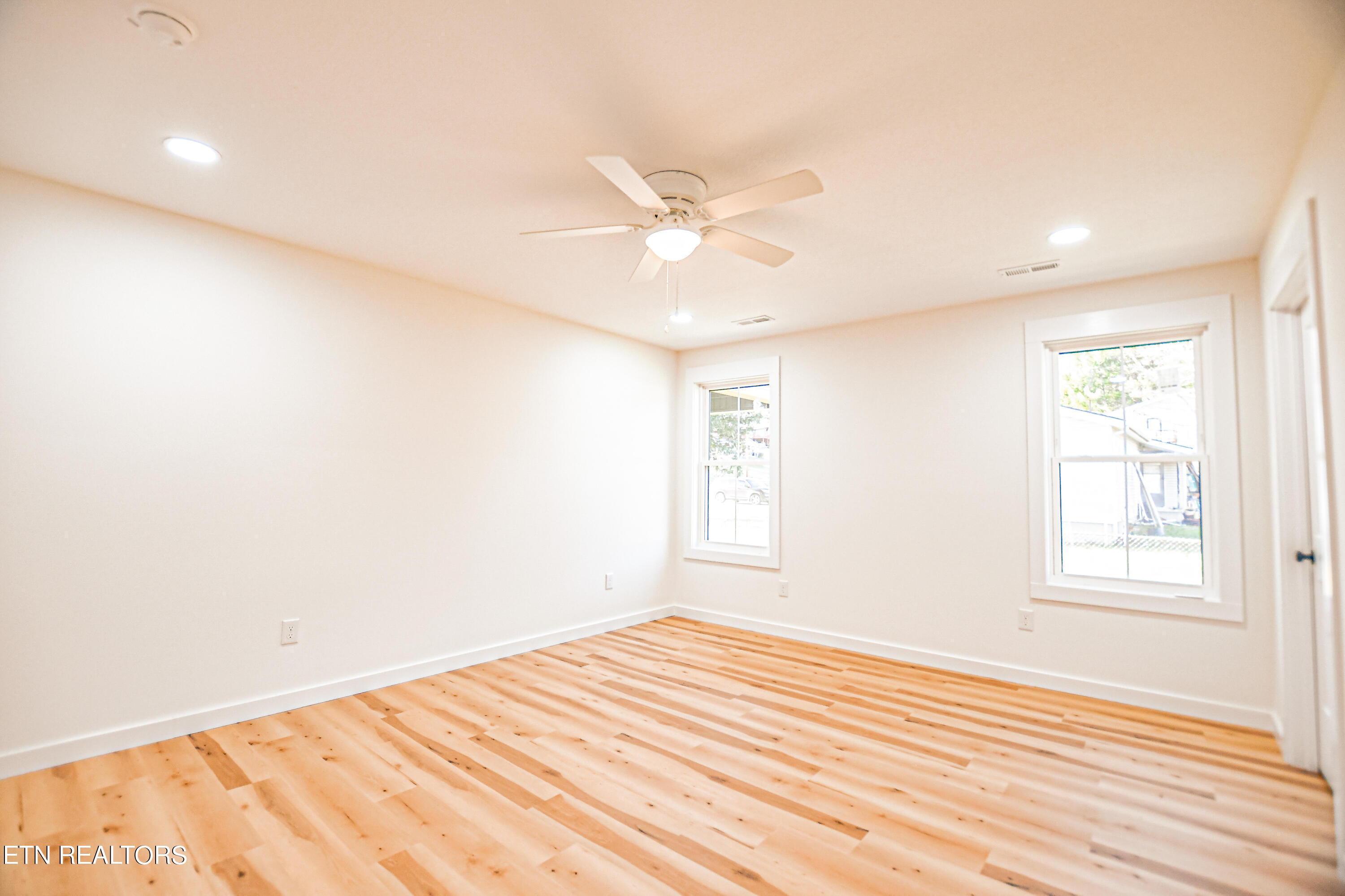 1022 Butter and Egg Rd