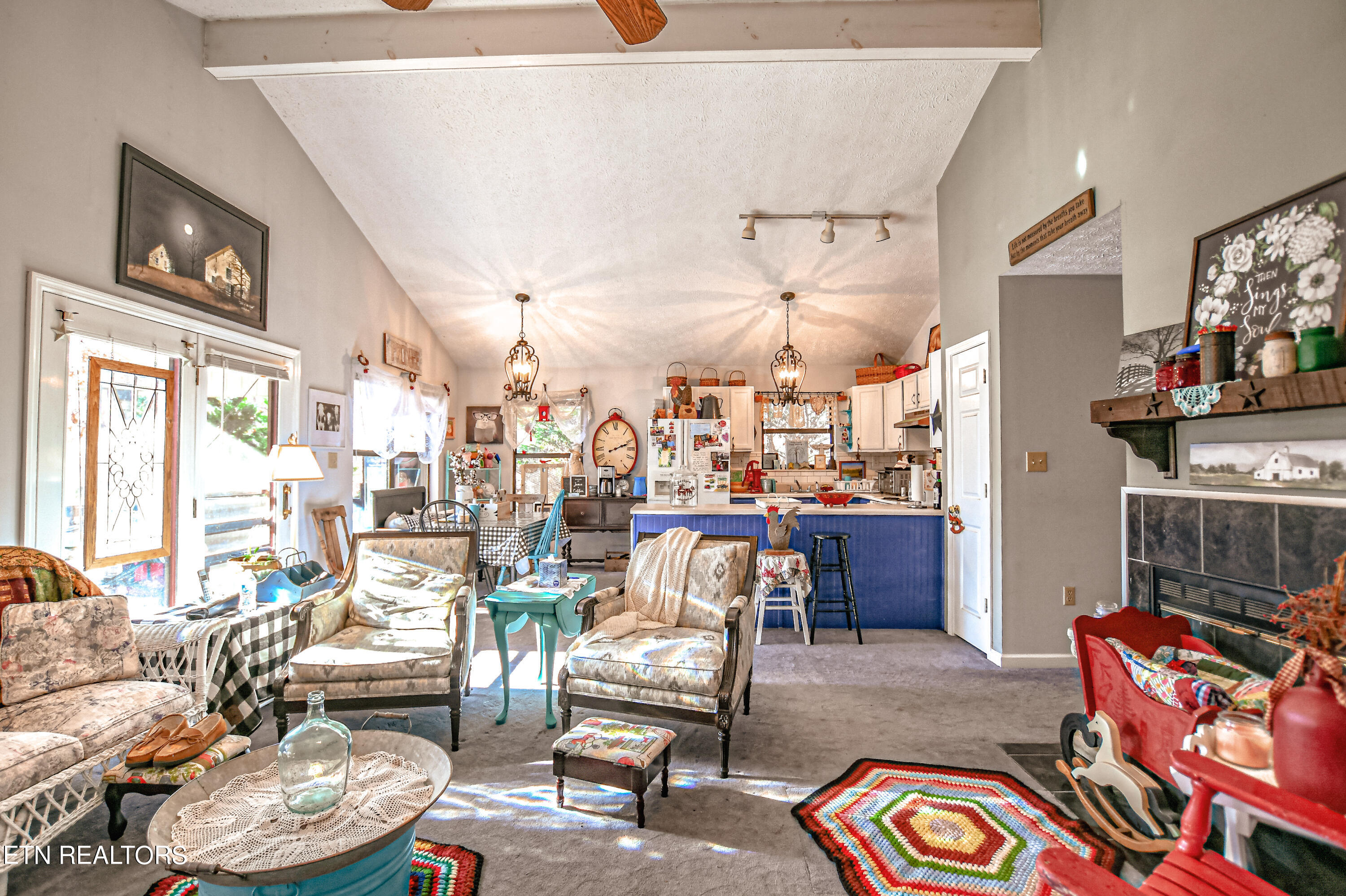 706 Bankston Lane, LaFollette