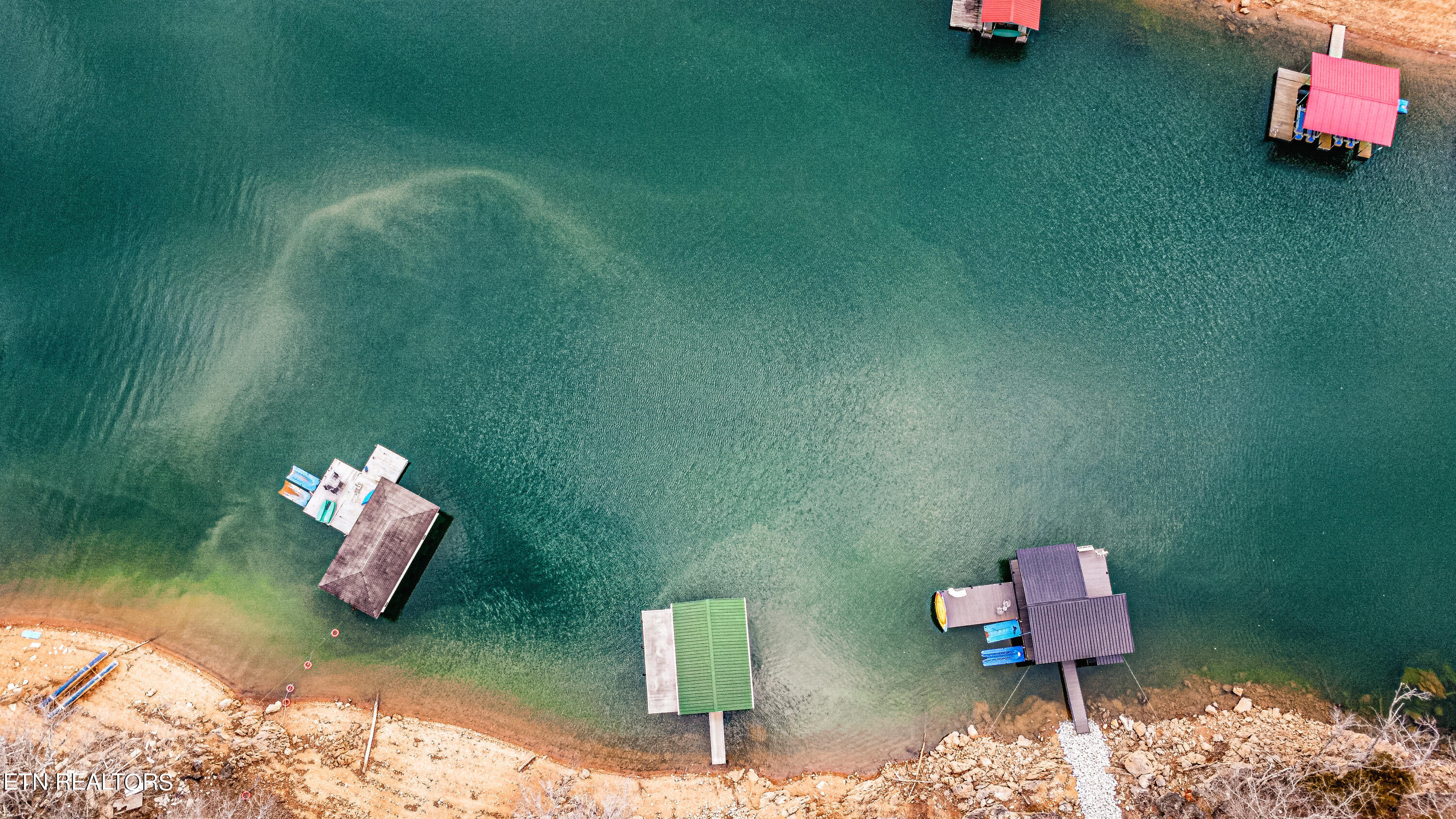 282 Harbor Lane, LaFollette