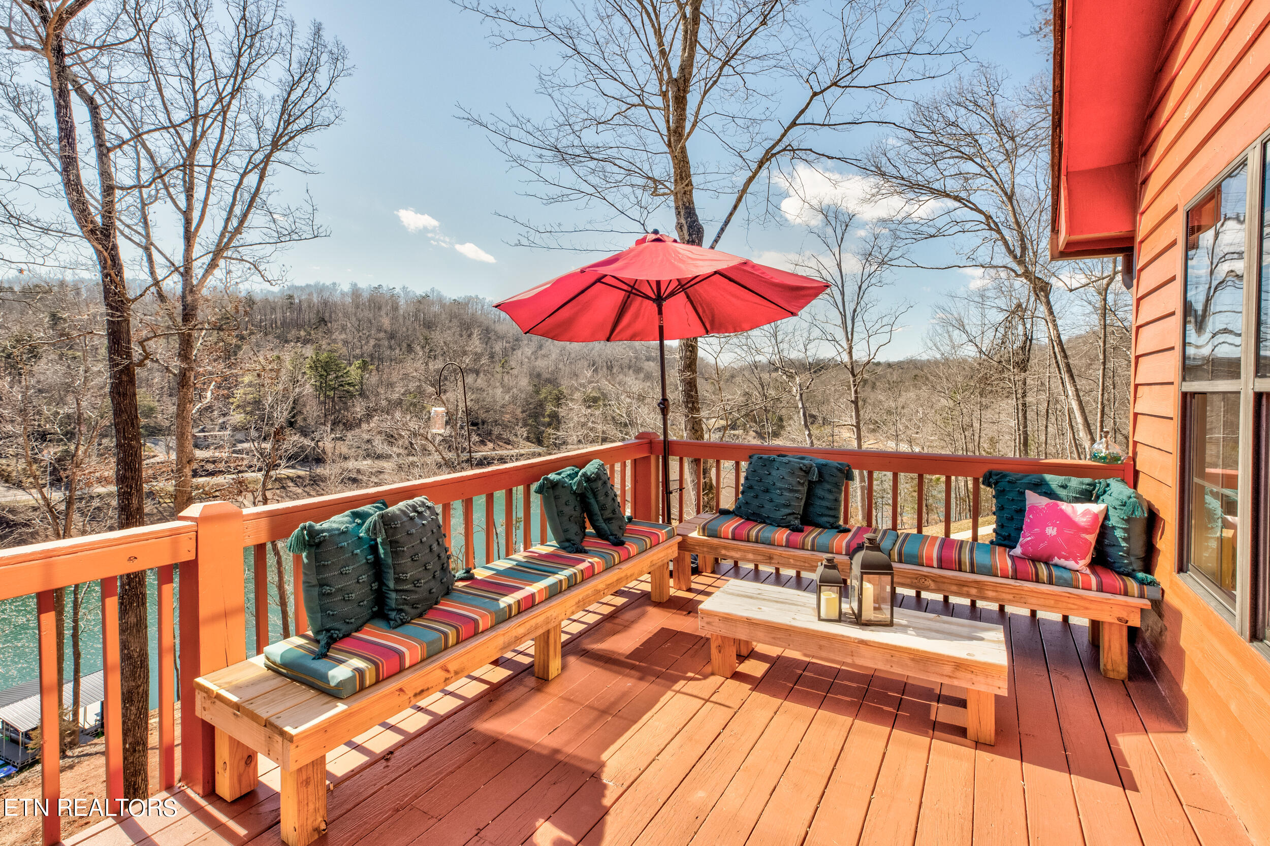 282 Harbor Lane, LaFollette