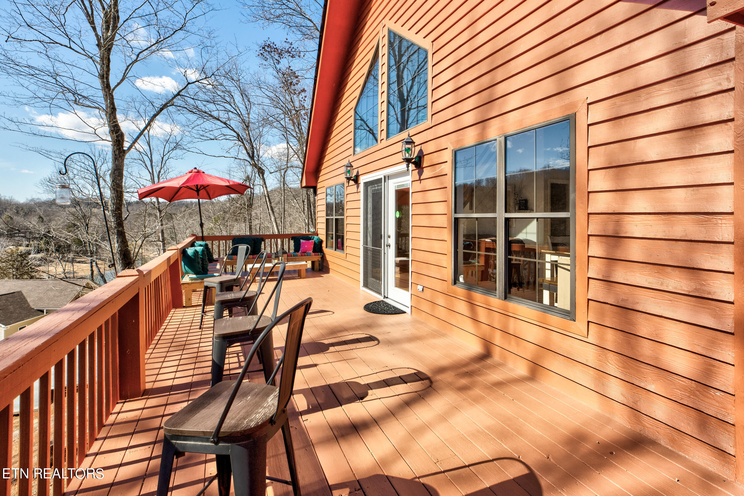 282 Harbor Lane, LaFollette