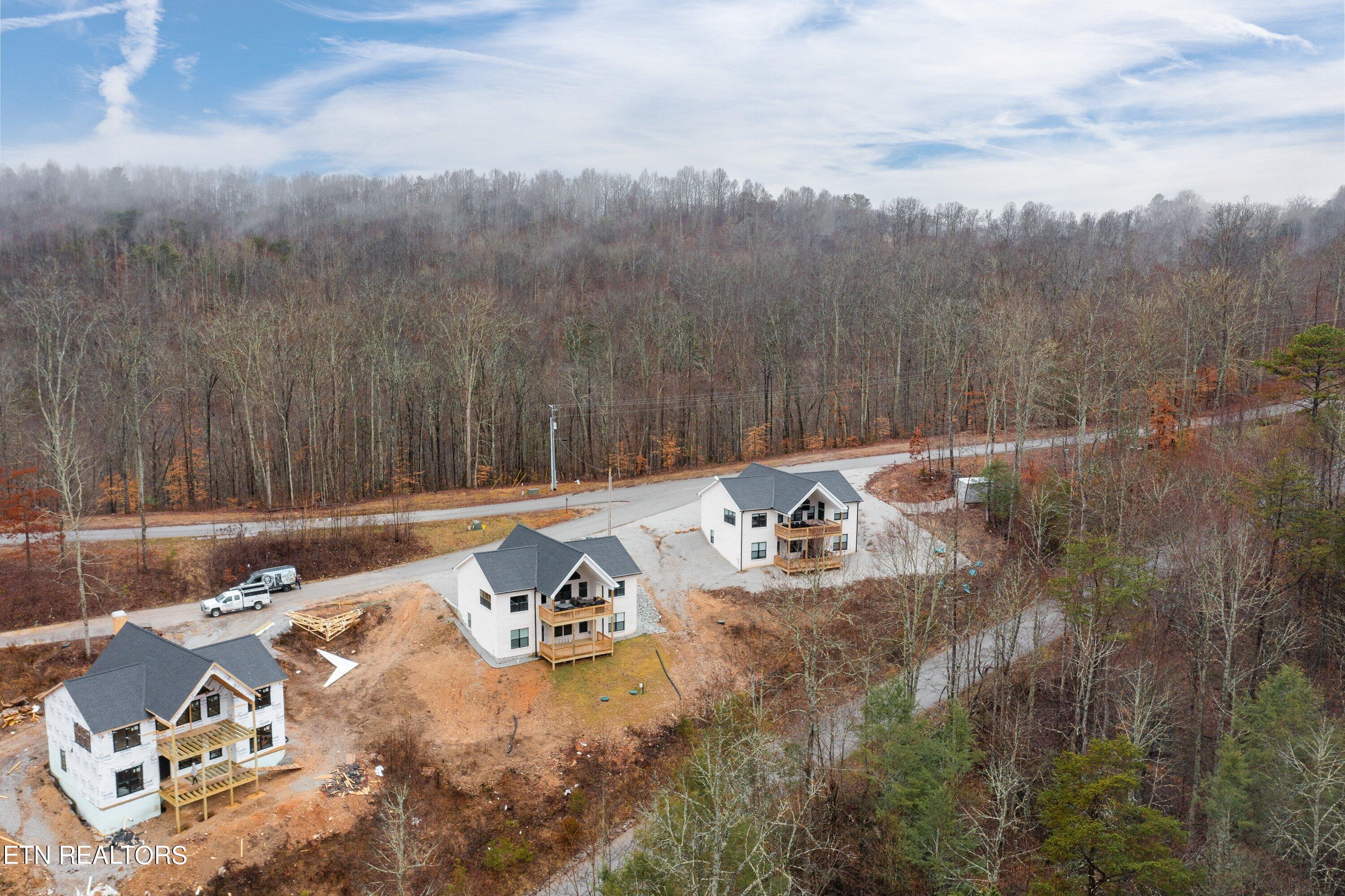 125 Pool Rd, LaFollette