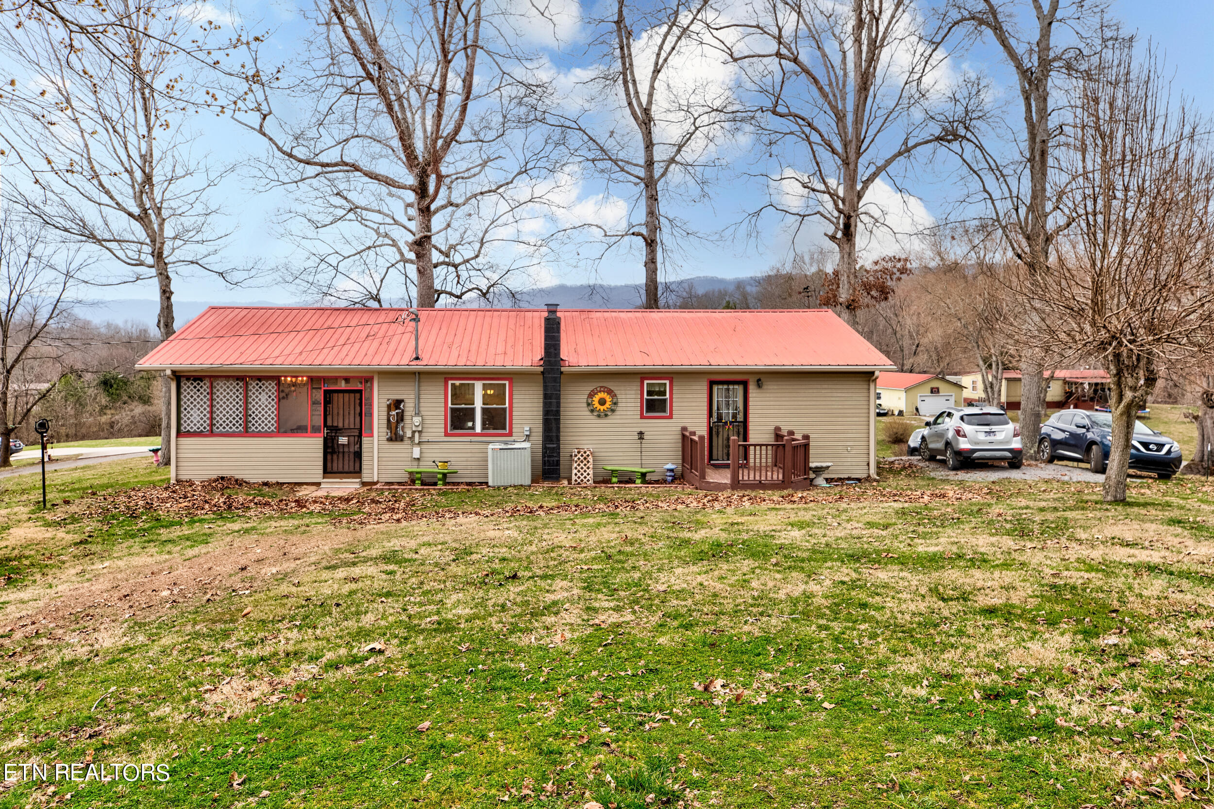 243 Bostic Lane, LaFollette