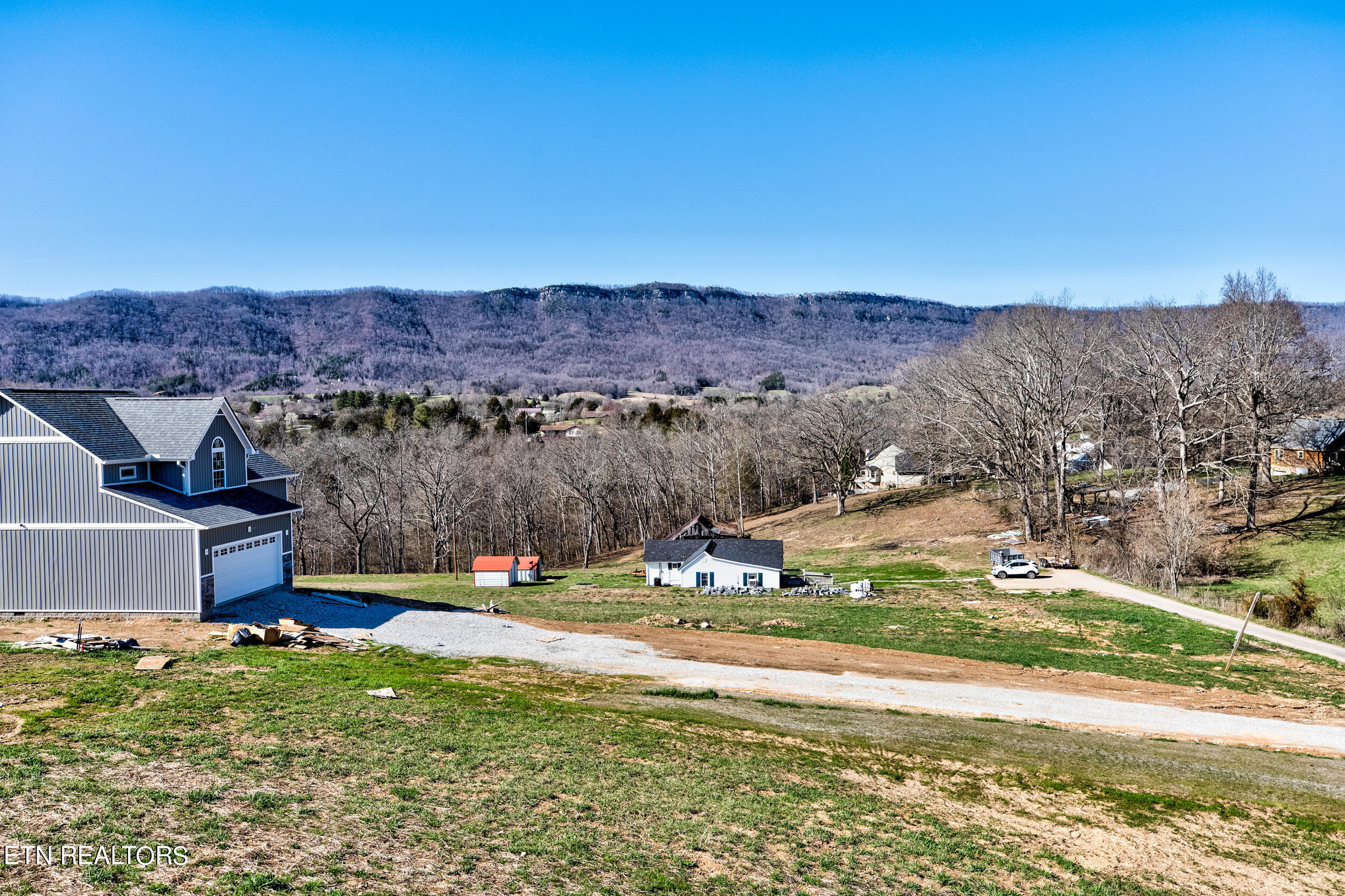 214 Morton Rd, LaFollette