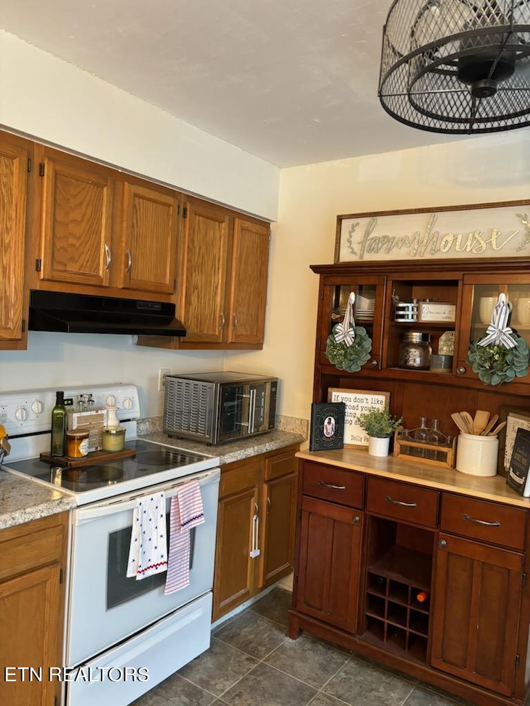 320 Money Maker Lane