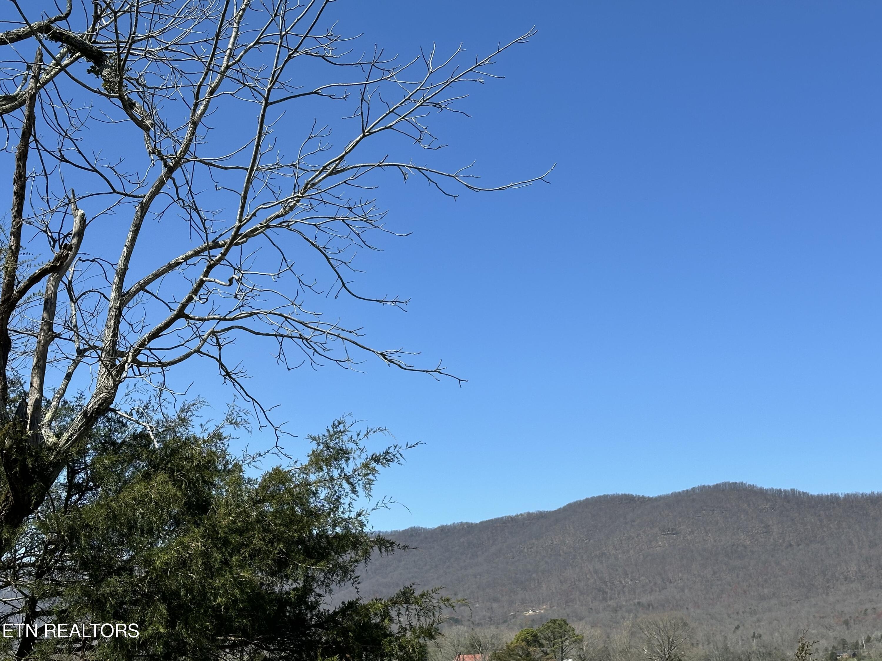 Minton Rd, LaFollette