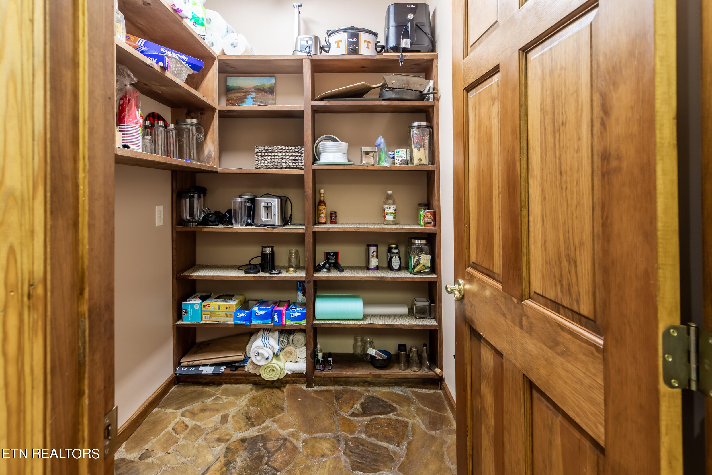 165 Hemlock Bluff Lane