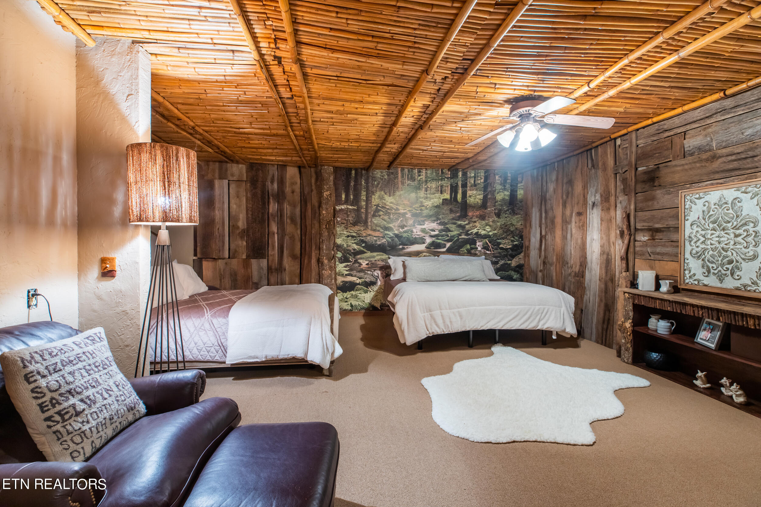 165 Hemlock Bluff Lane