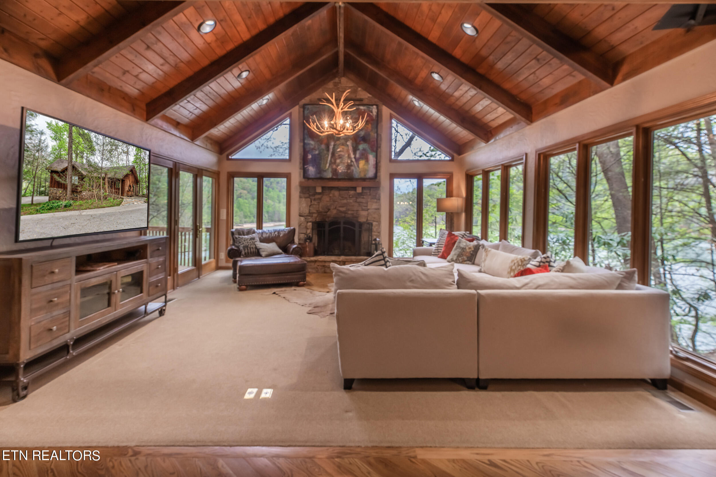 165 Hemlock Bluff Lane