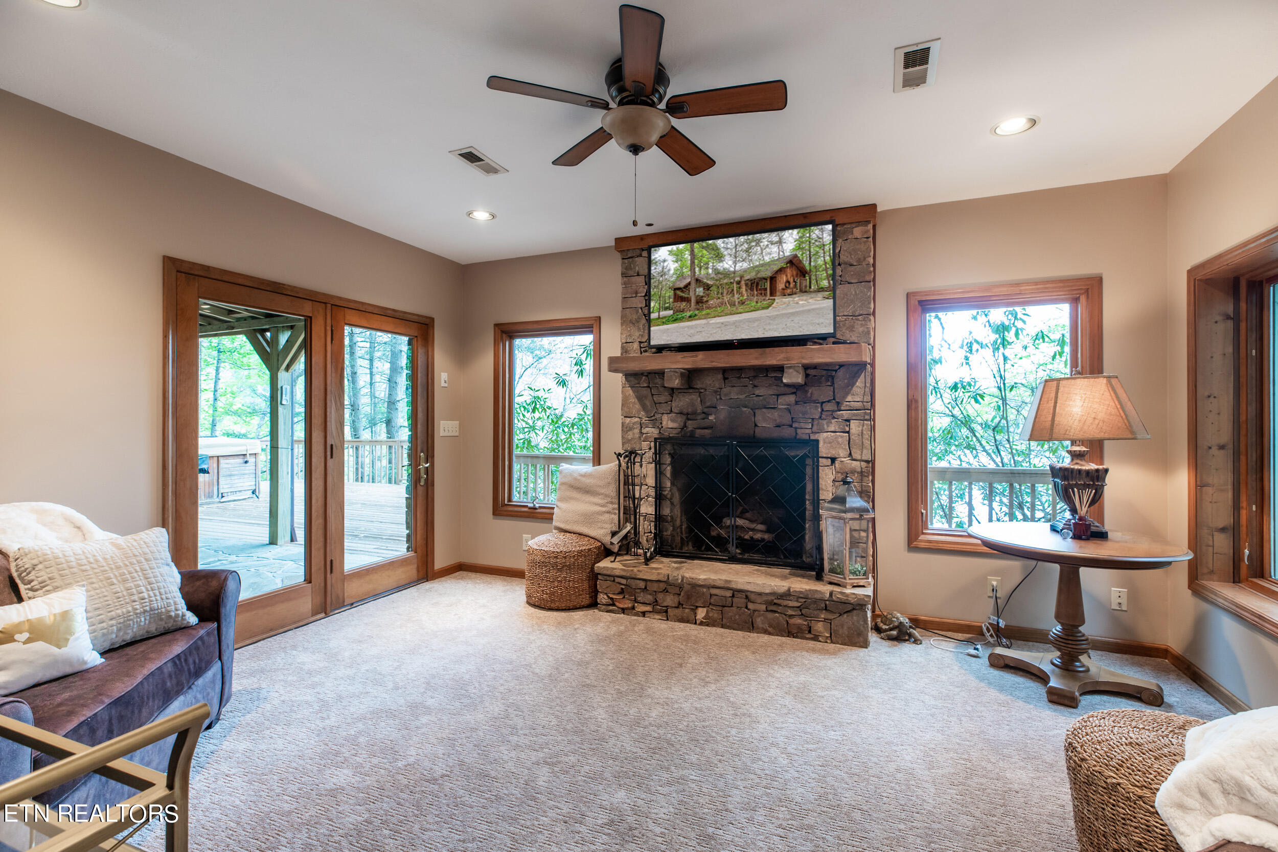 165 Hemlock Bluff Lane