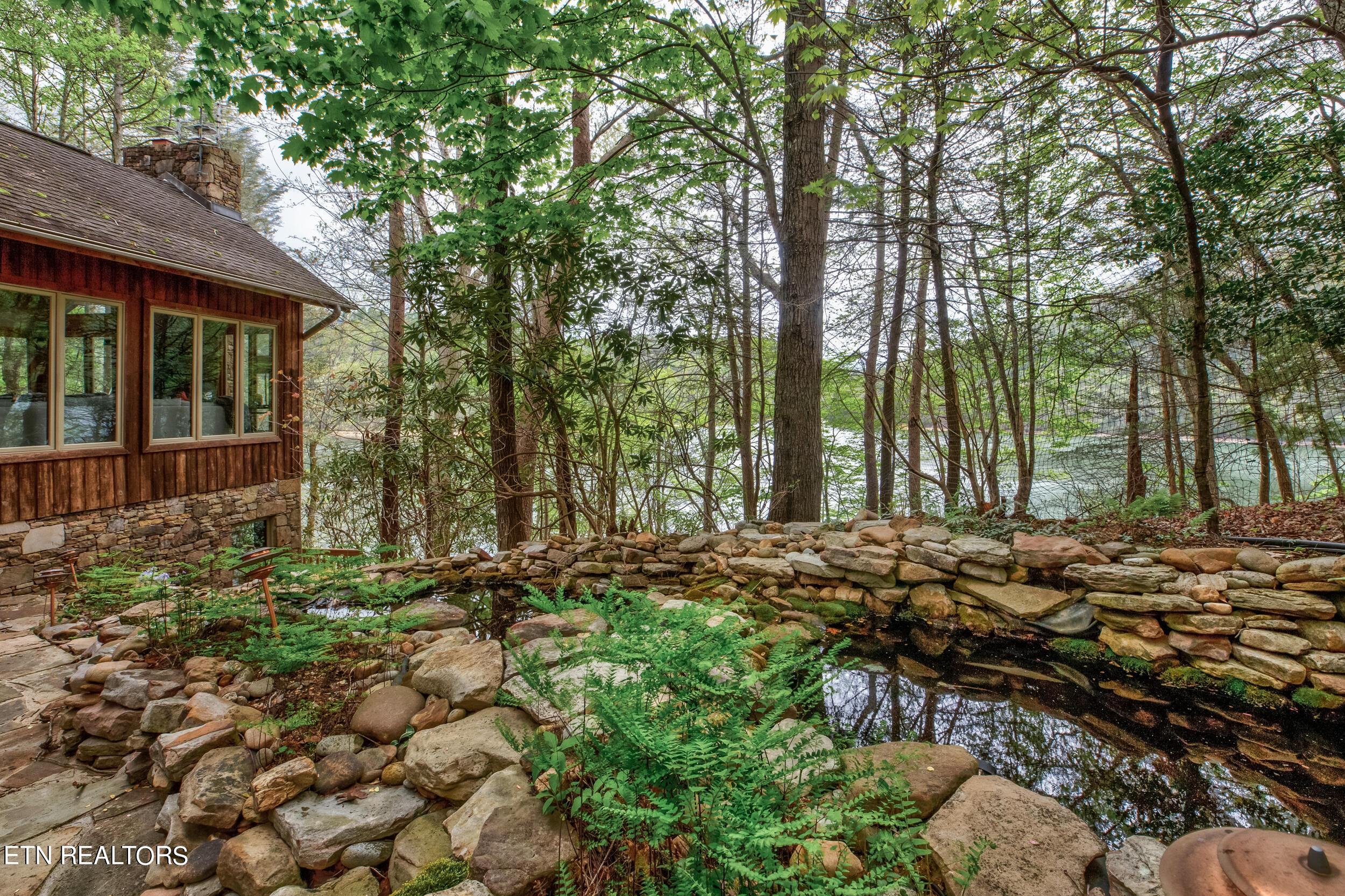 165 Hemlock Bluff Lane