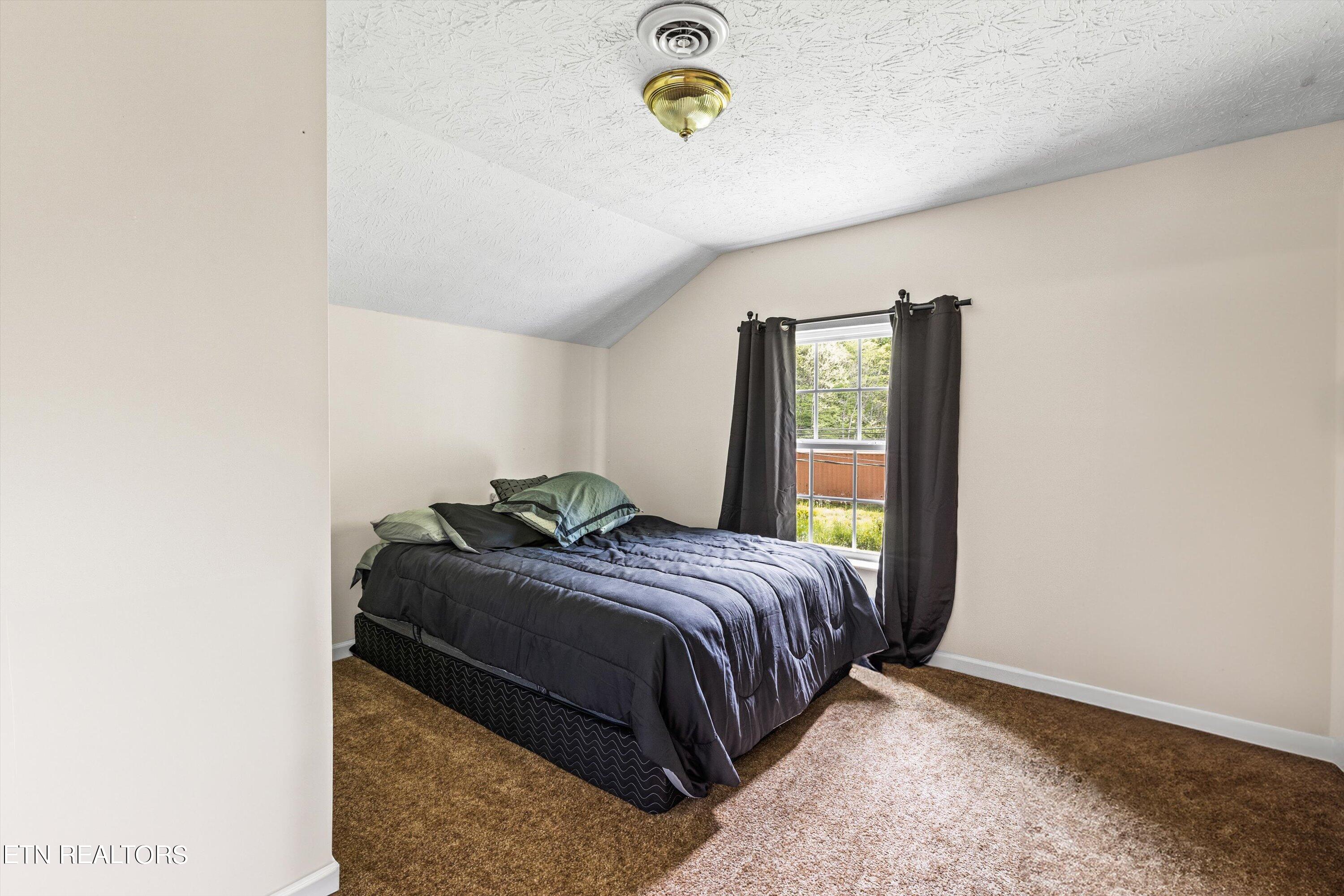 9315 Andersonville Pike